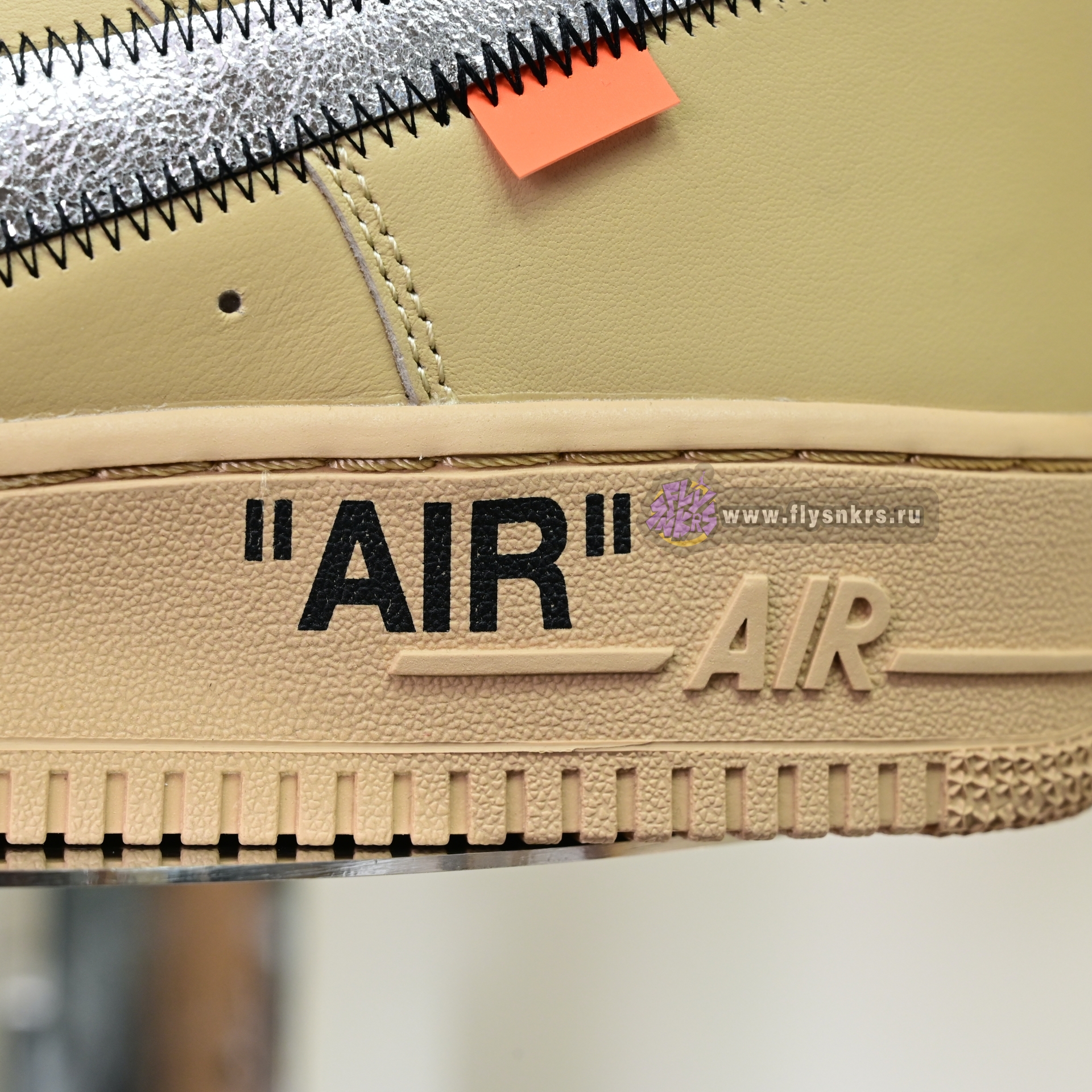 OFF-WHITE x Nike Air Force1 FD6900-200
