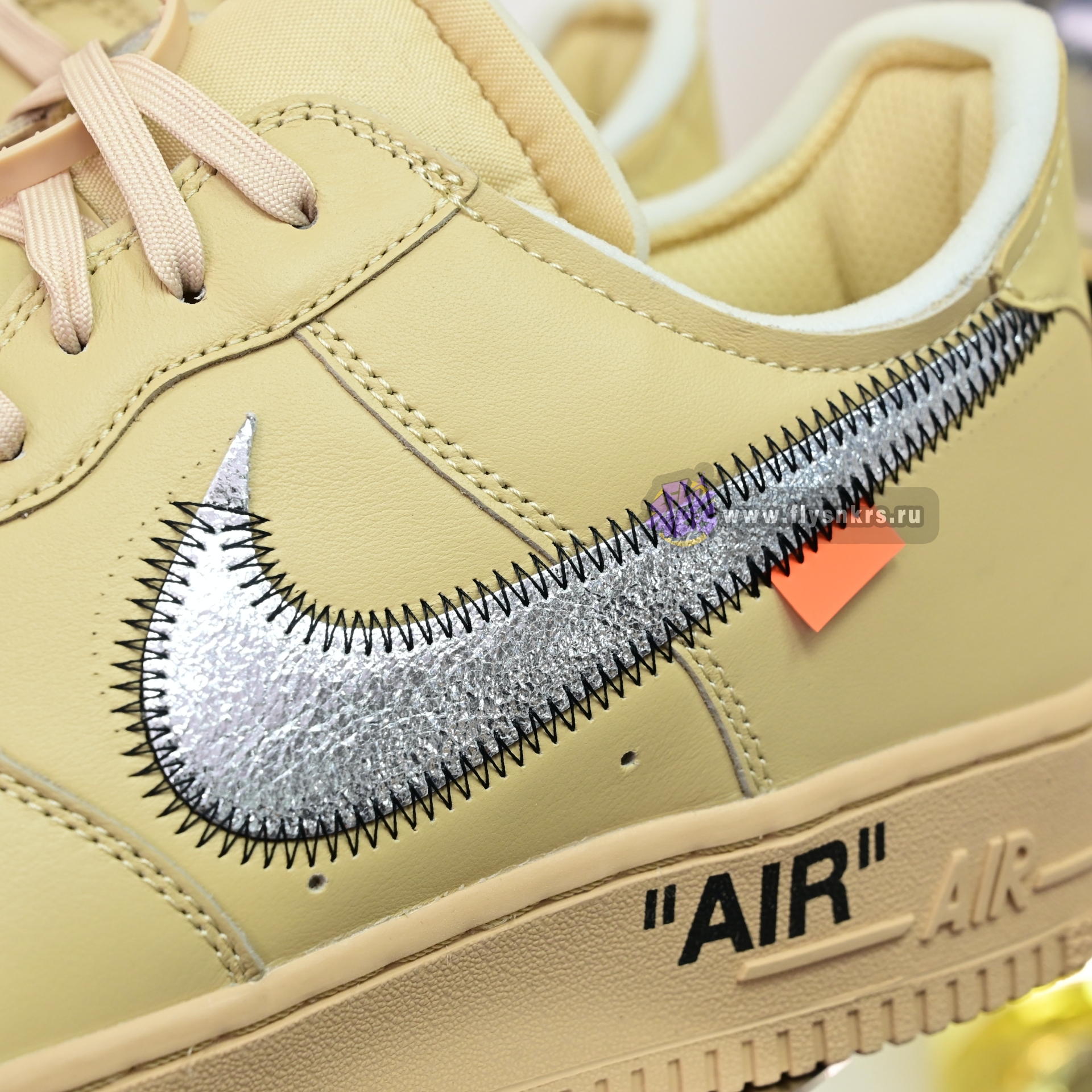 OFF-WHITE x Nike Air Force1 FD6900-200