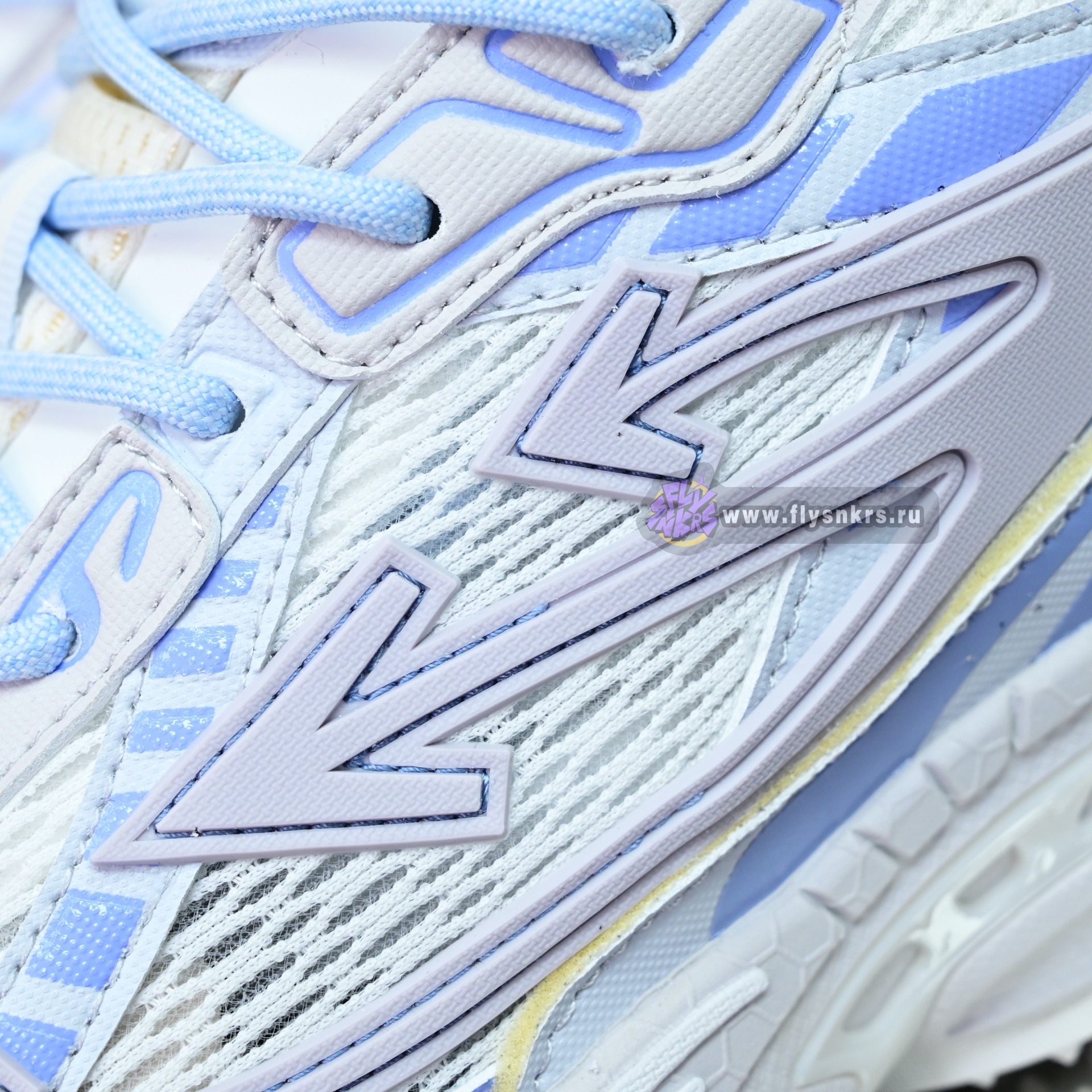 OFF-WHITE BE RIGHT BACK