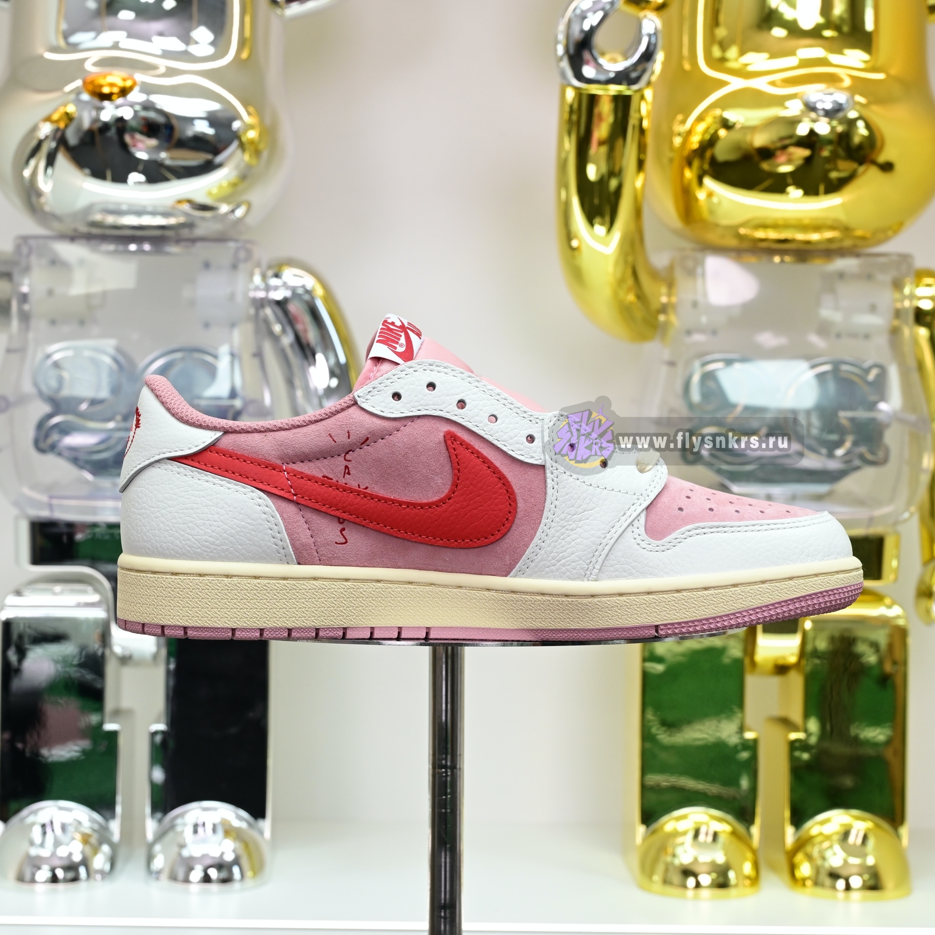 Travis Scott x Air Jordan 1  Low DM7866-100