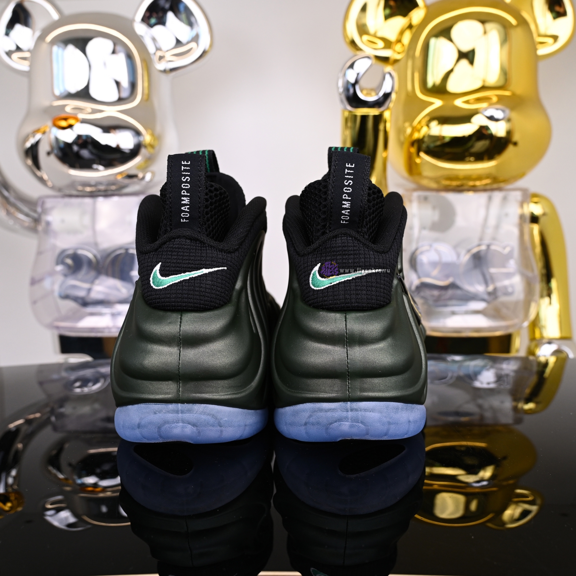 Nike Foamposite Pro Pine Green  HF0794-300