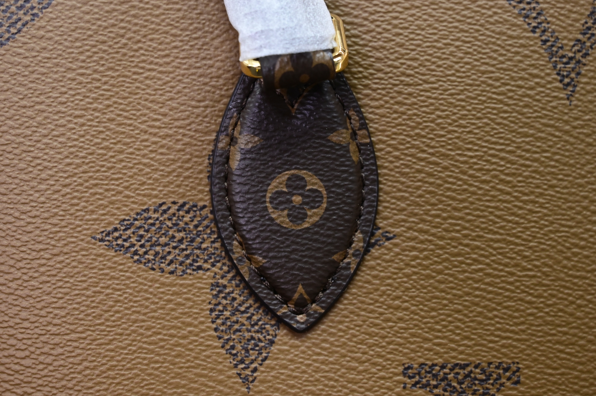 Louis Vuitton  LV