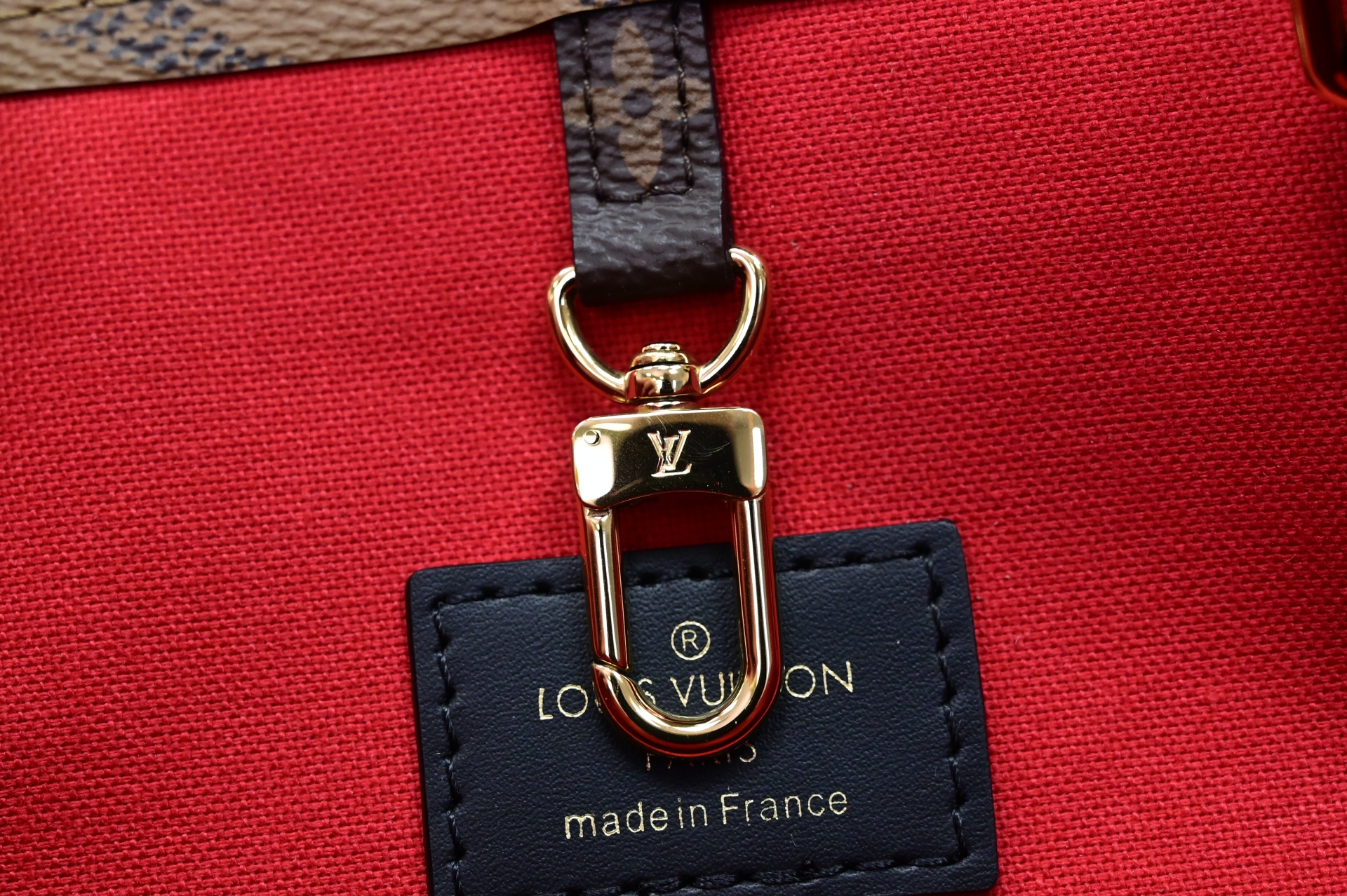 Louis Vuitton  LV