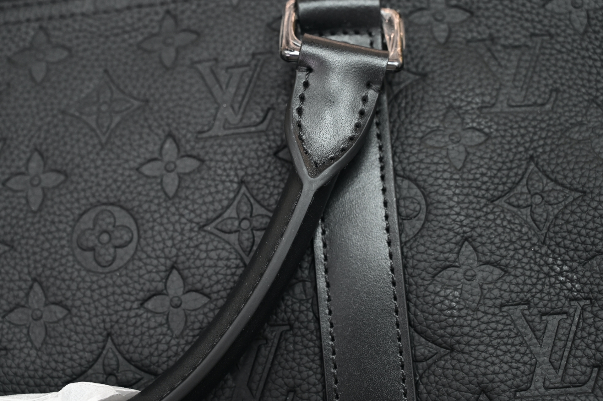 Louis Vuitton  LV