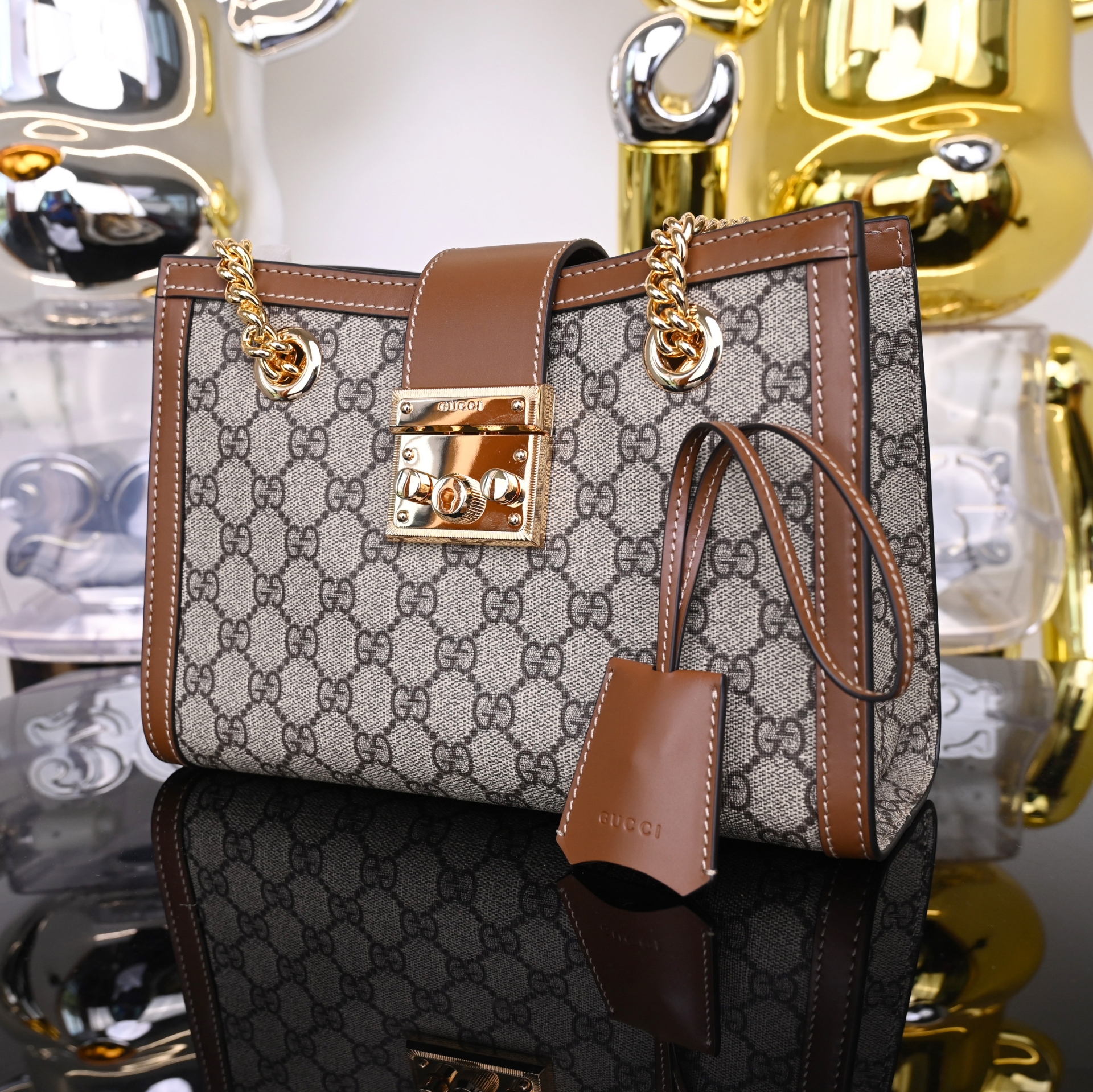 GUCCI