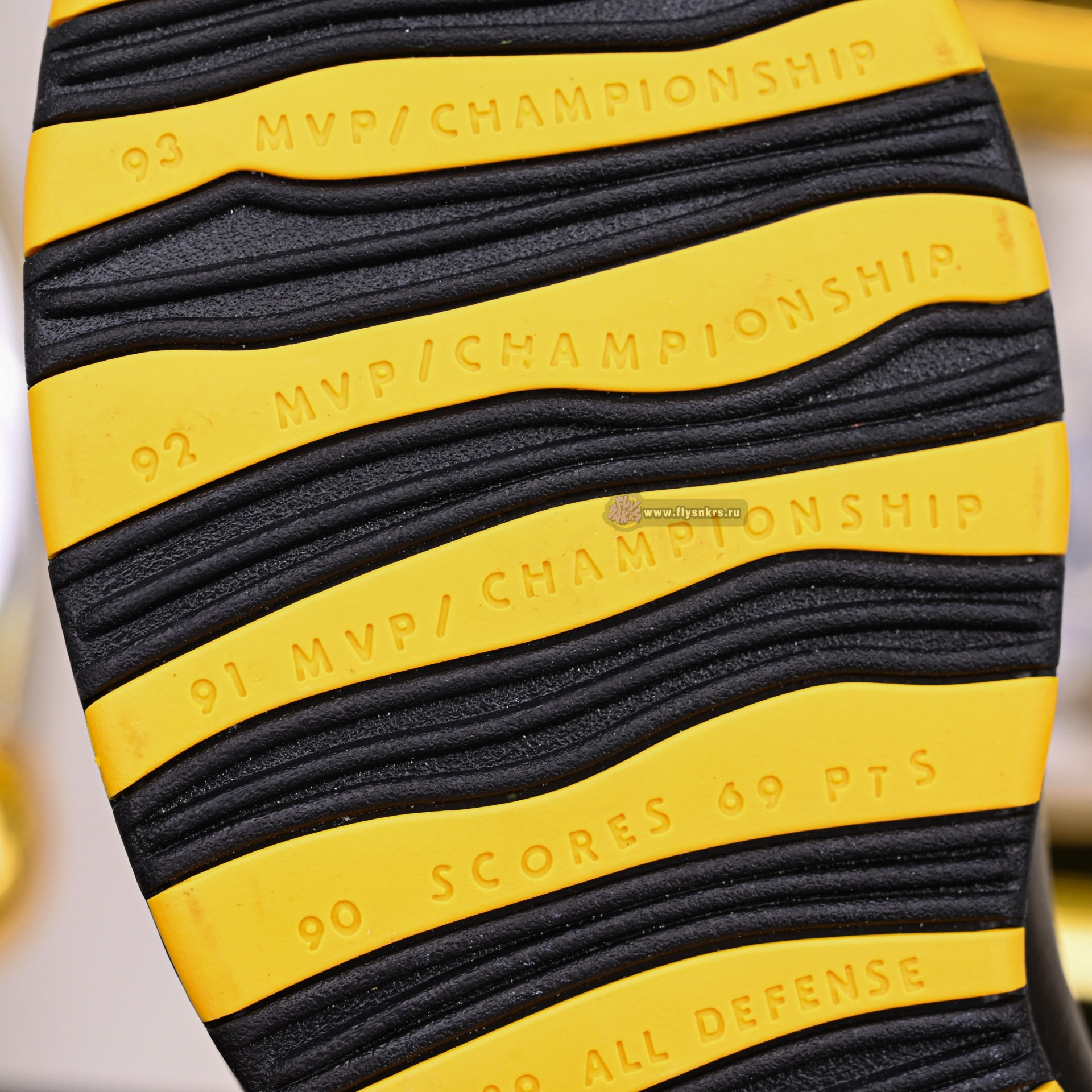 Air Jordan 10 Retro  HJ6779-001