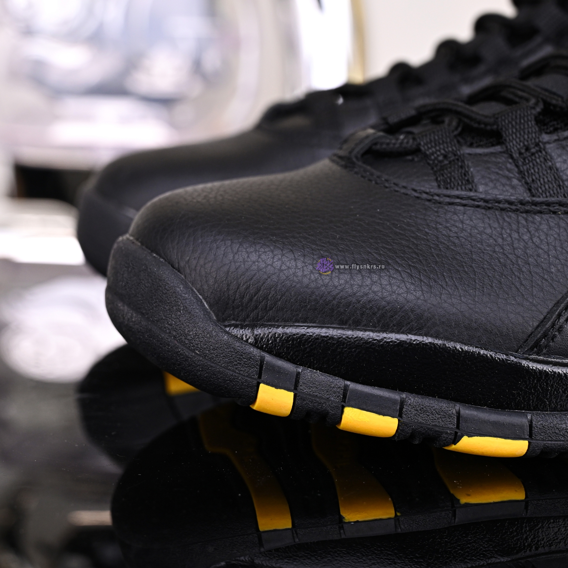 Air Jordan 10 Retro  HJ6779-001