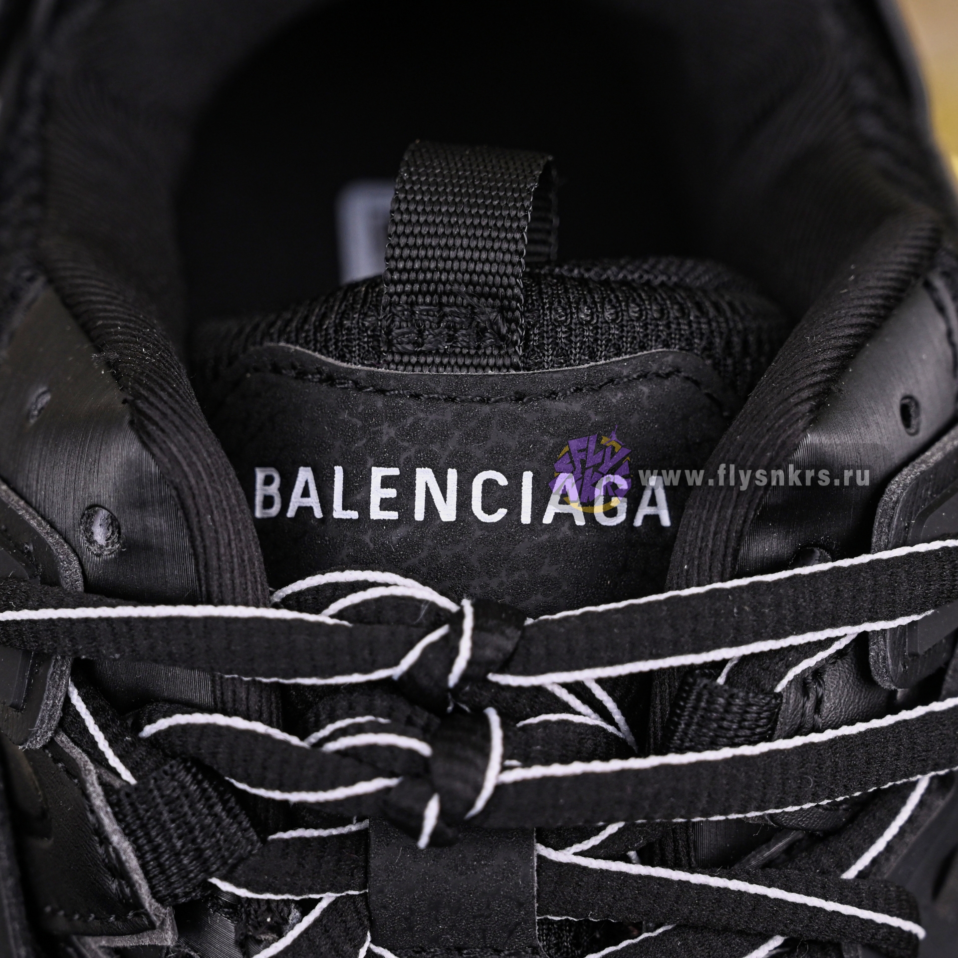 Balenciaga  Track（LED）