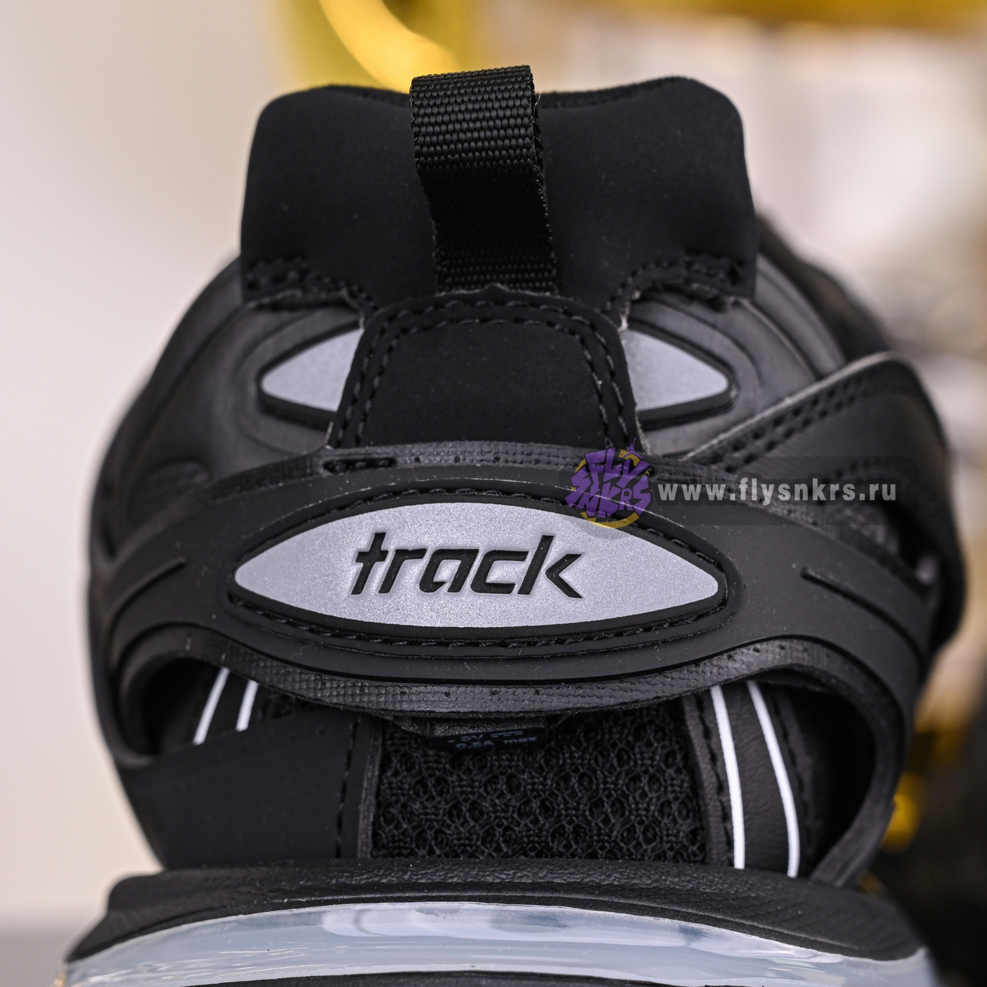 Balenciaga  Track（LED）