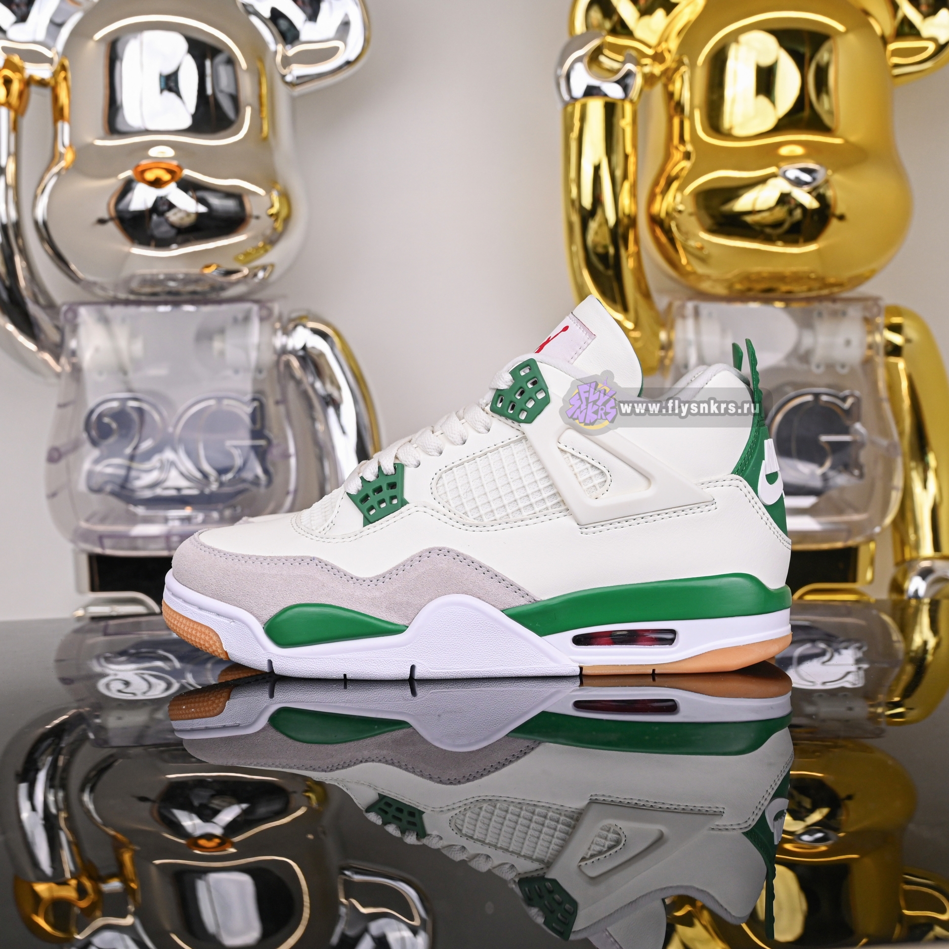 NIKE SB X AIR JORDAN 4 RETRO 'PINE GREEN' DR5415-103