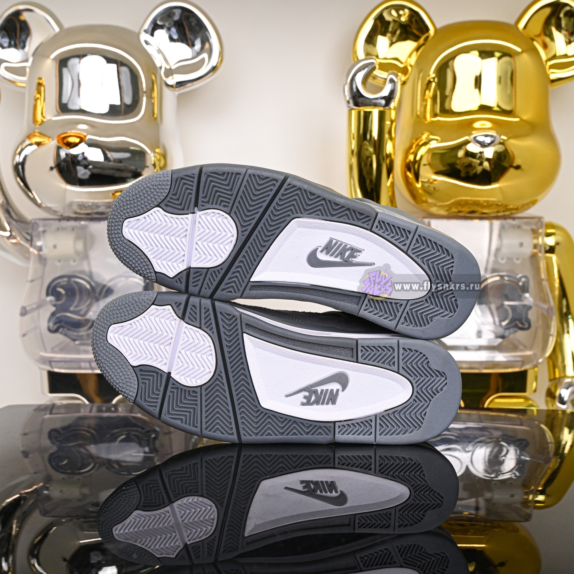 Nigel Sylvester X AIR JORDAN 4 RETRO HF4340-003