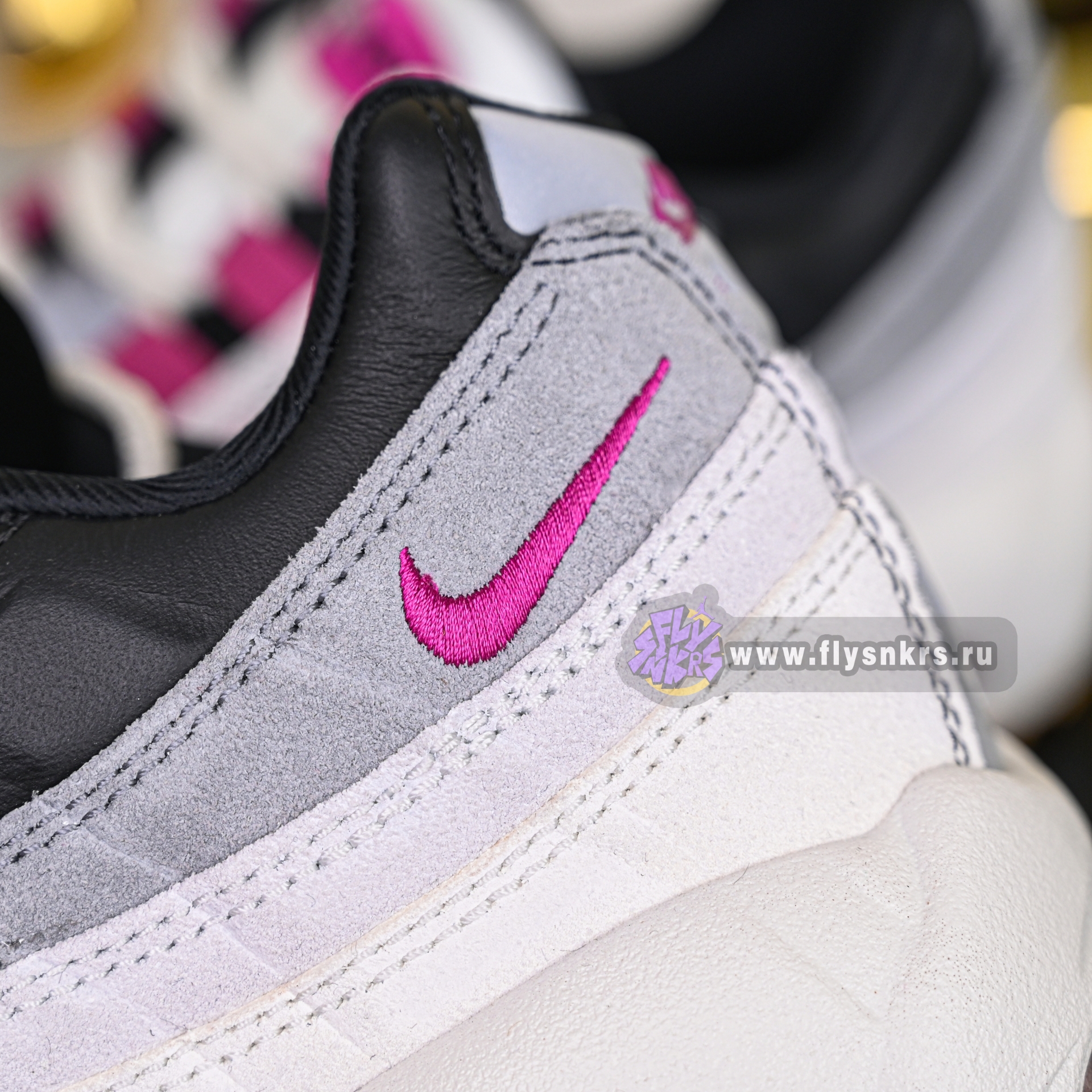 Nike SB x Air Max 95“SummitWhite/Photon Dust”  HF7545-100