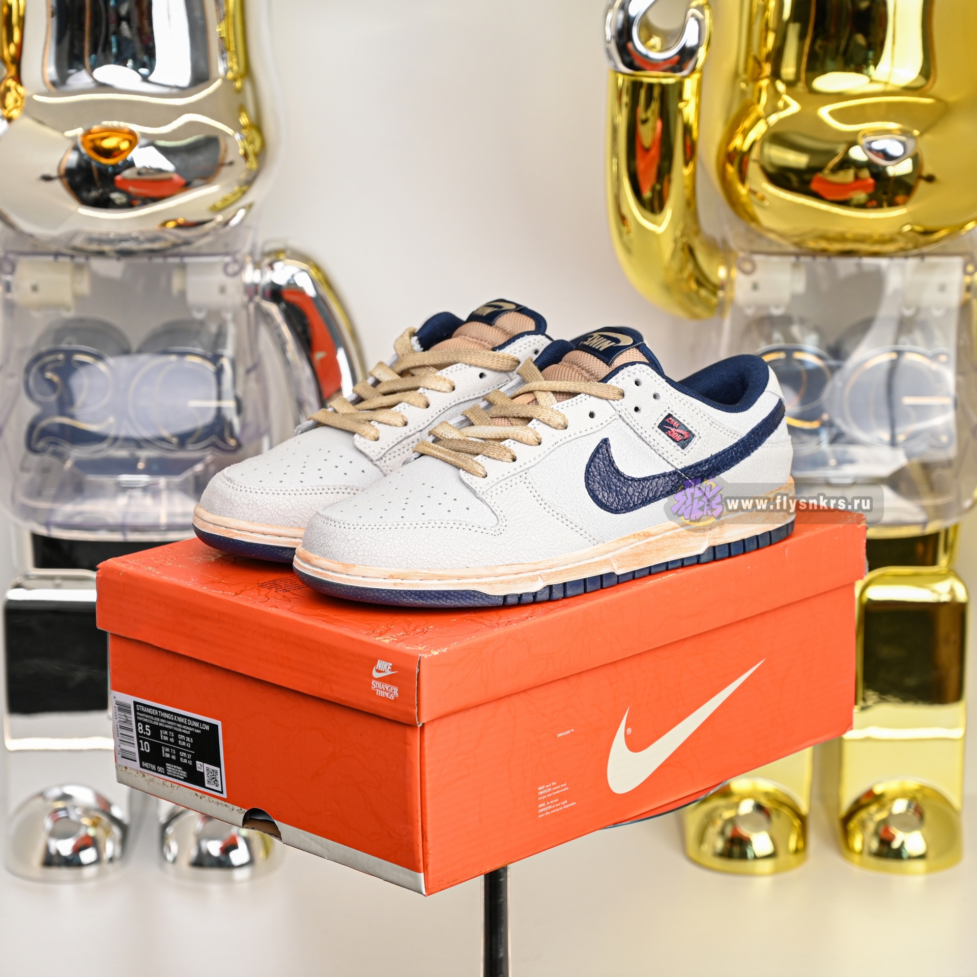Nike x Stranger Things Dunk LowSP  IH6766-001