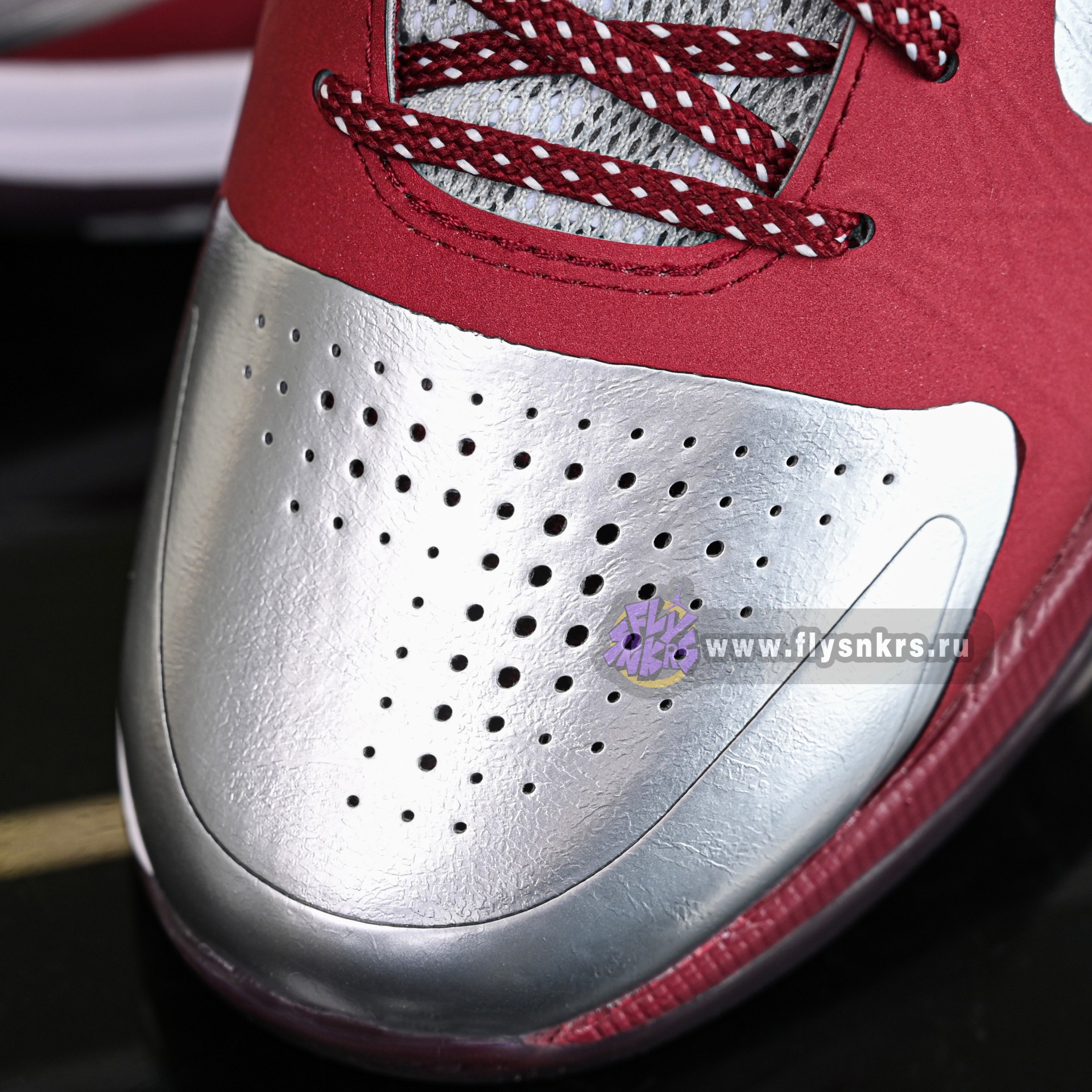 Nike Zoom Kobe 5Protro Lower Merion Aces  Away IM0557-001