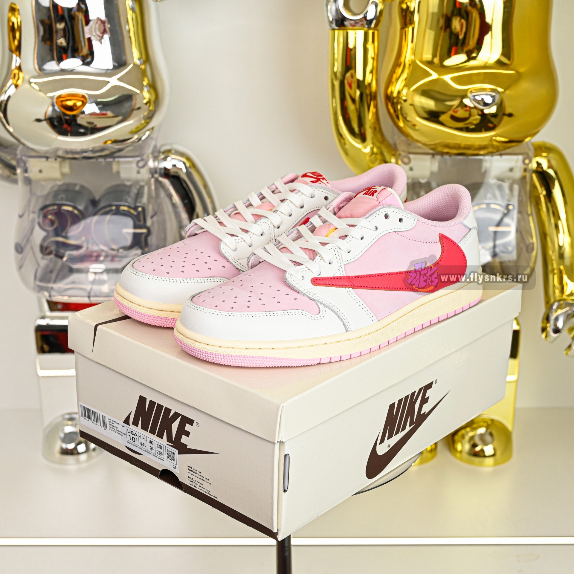 Travis Scott x  Air Jordan 1 Low OG IQ7604-101