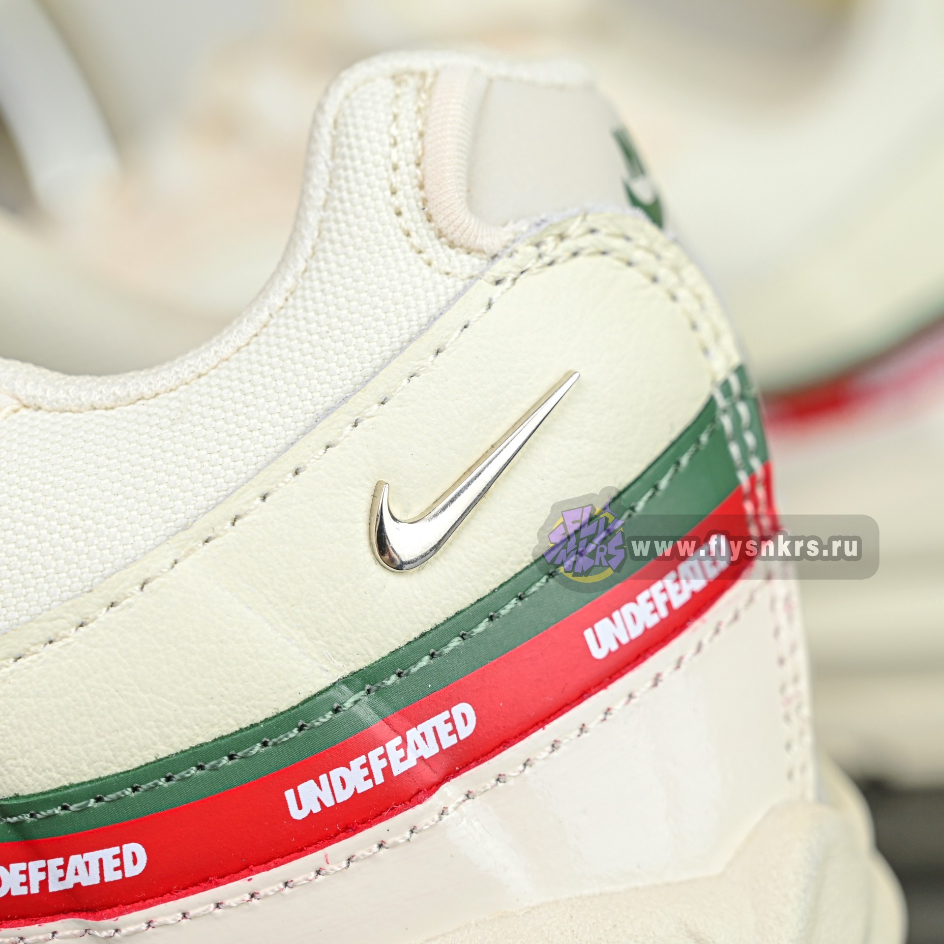 UNDEFEATED x Nike Air Max 95 OG Big Bubble   IB4453-100