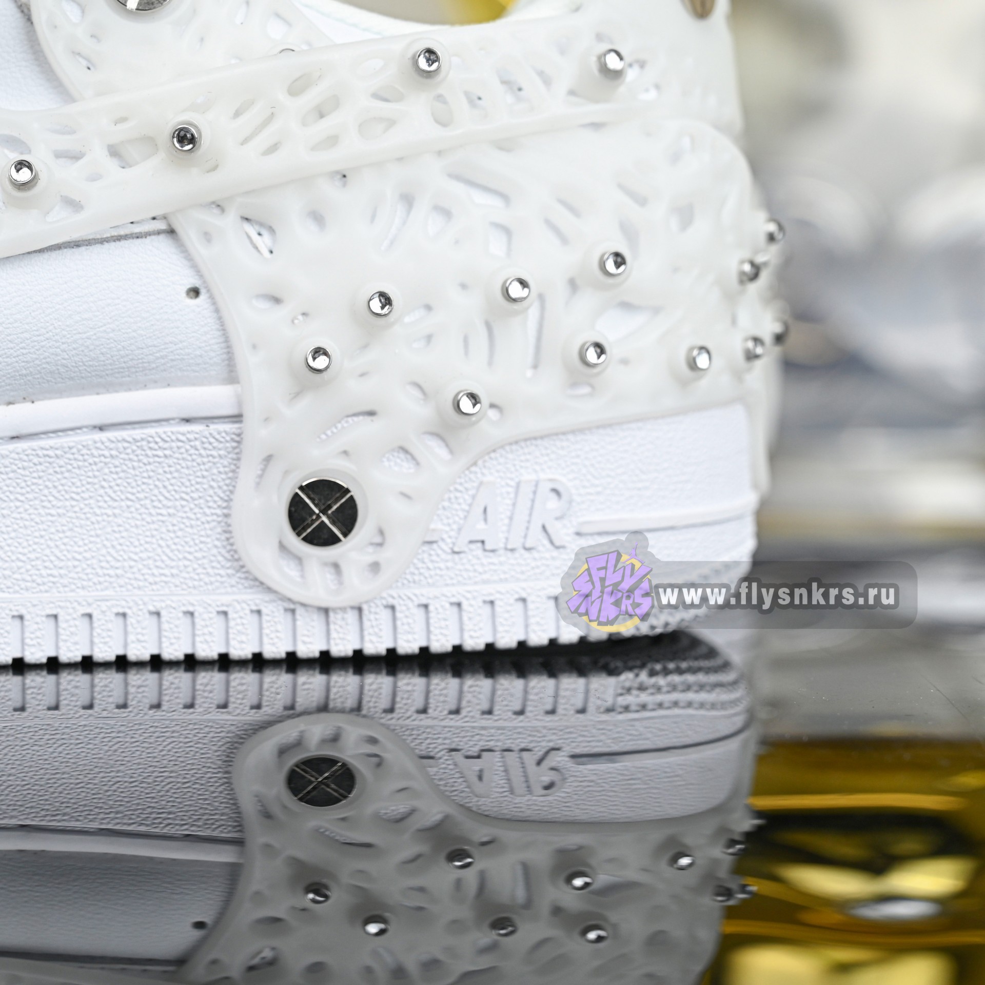 Swarovski X Nike Air Force 1 LXX  CV7668-100
