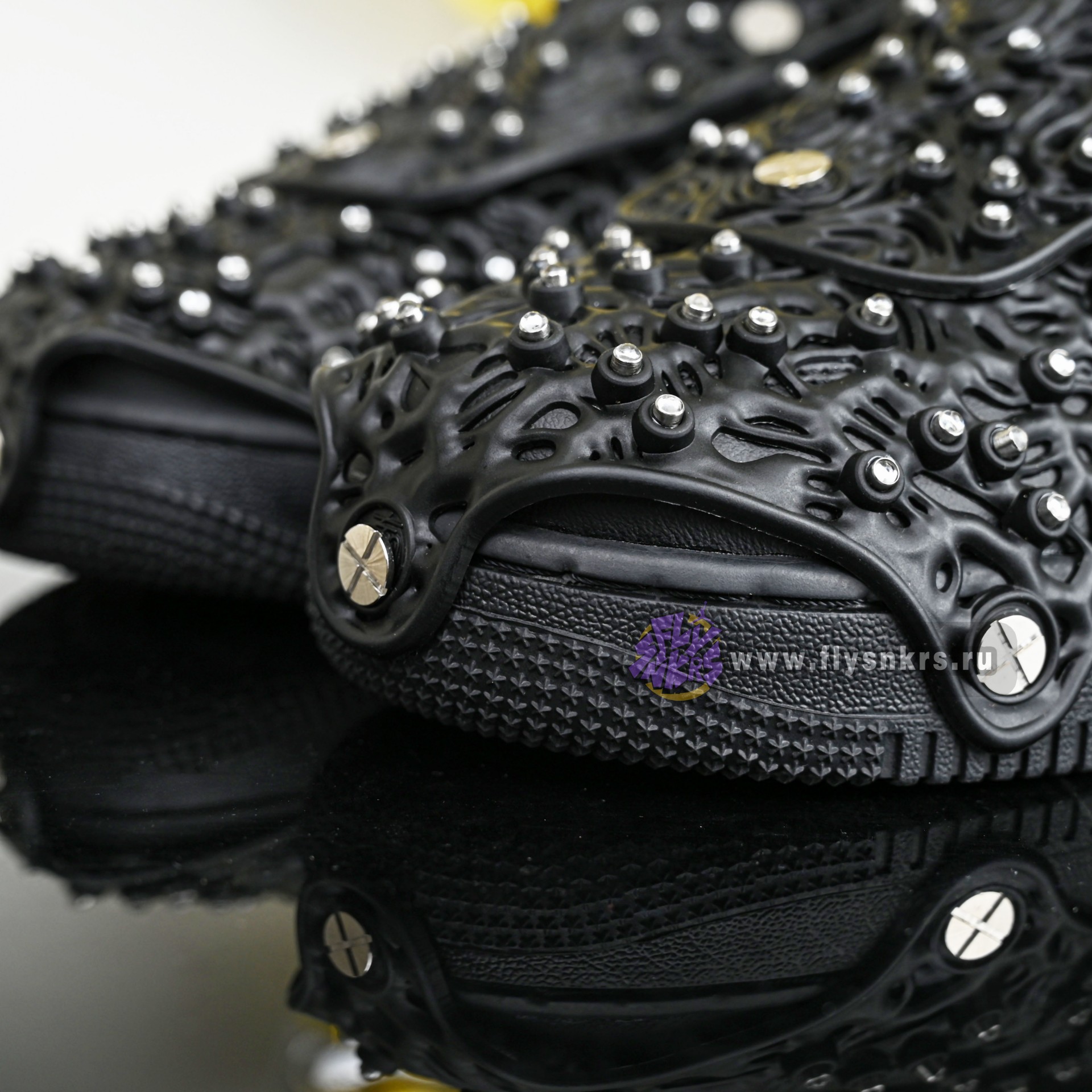 Swarovski X Nike Air Force 1 LXX  CV7668-001