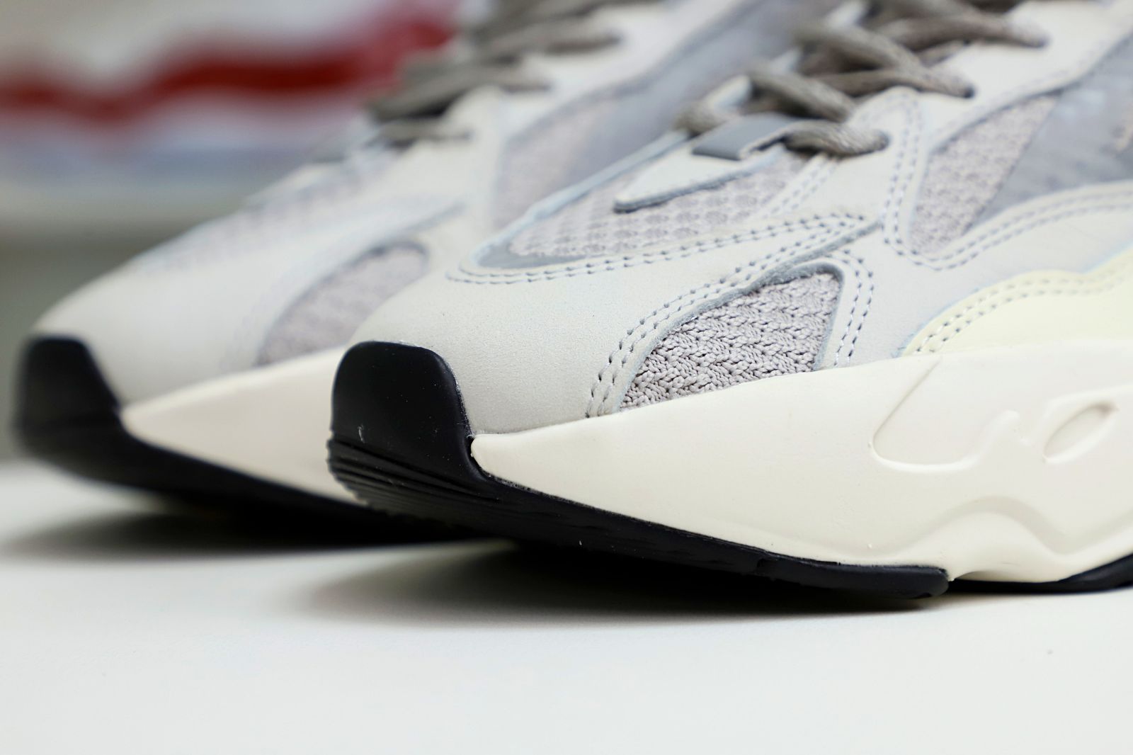 YEEZY BOOST 700 V2 'CREAM'
