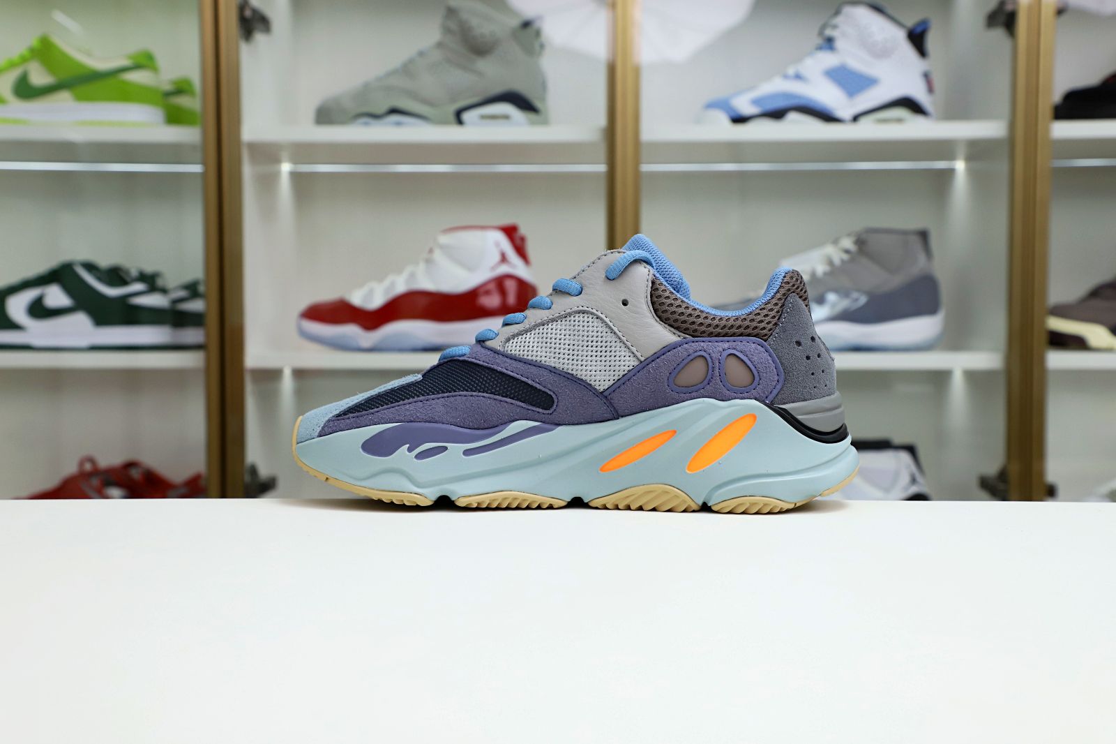 YEEZY BOOST 700 'CARBON BLUE'
