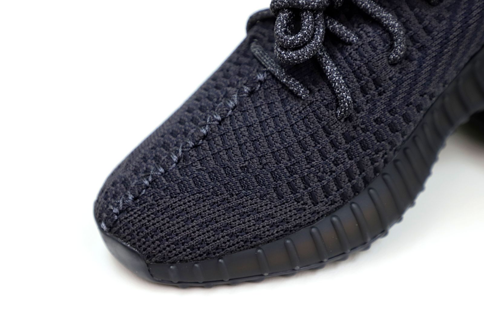 YEEZY BOOST 350 V2 'BLACK NON-REFLECTIVE'
