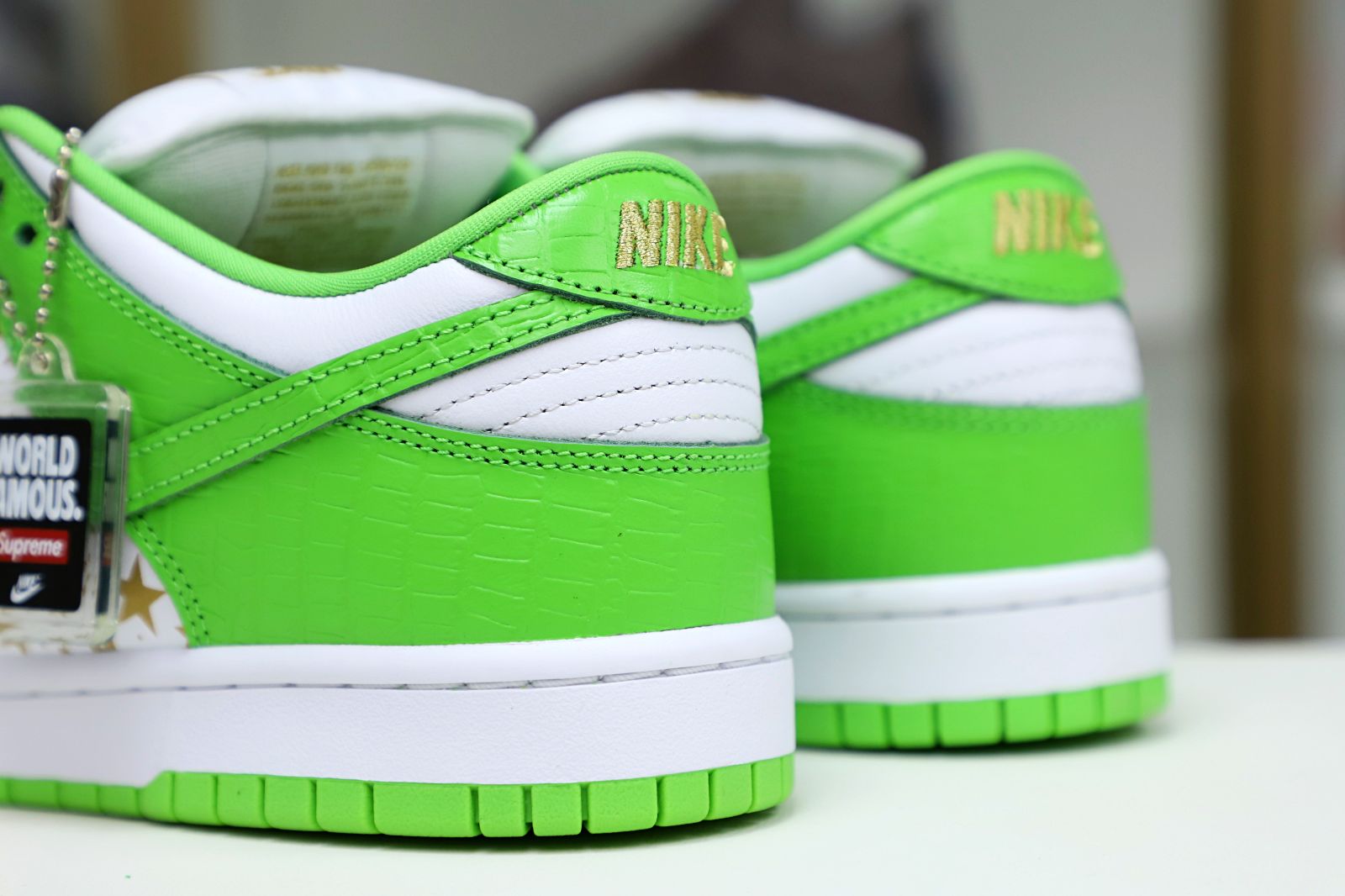 Supreme x Nike SB Dunk Low