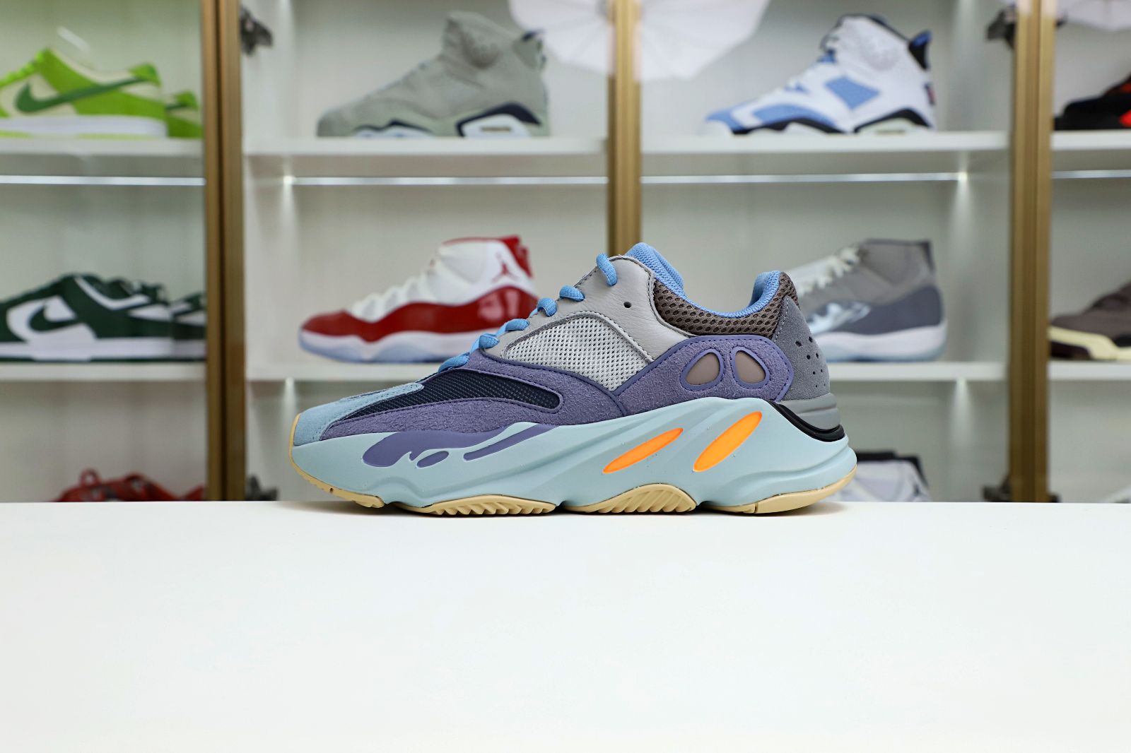 YEEZY BOOST 700 'CARBON BLUE'