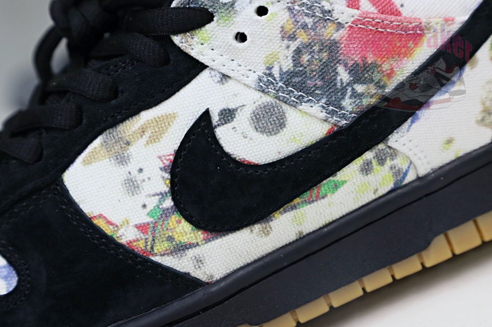Supreme xNike SB DunkLow