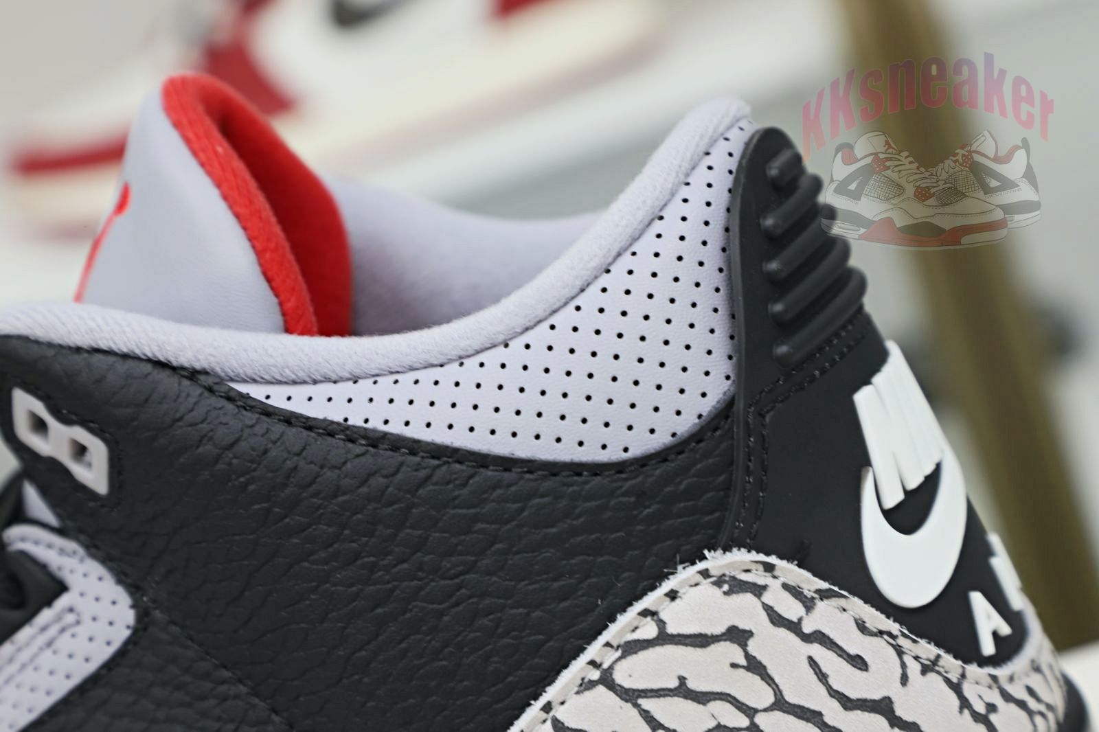 Jordan Air Jordan 3 retro blackcement  2018(854262-001)