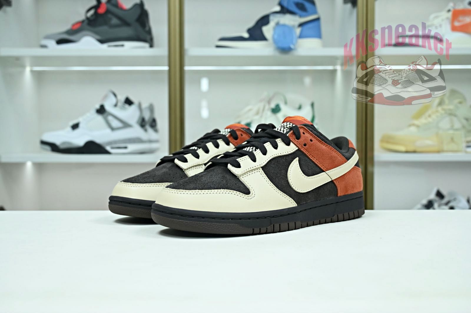 Nike Dunk Low