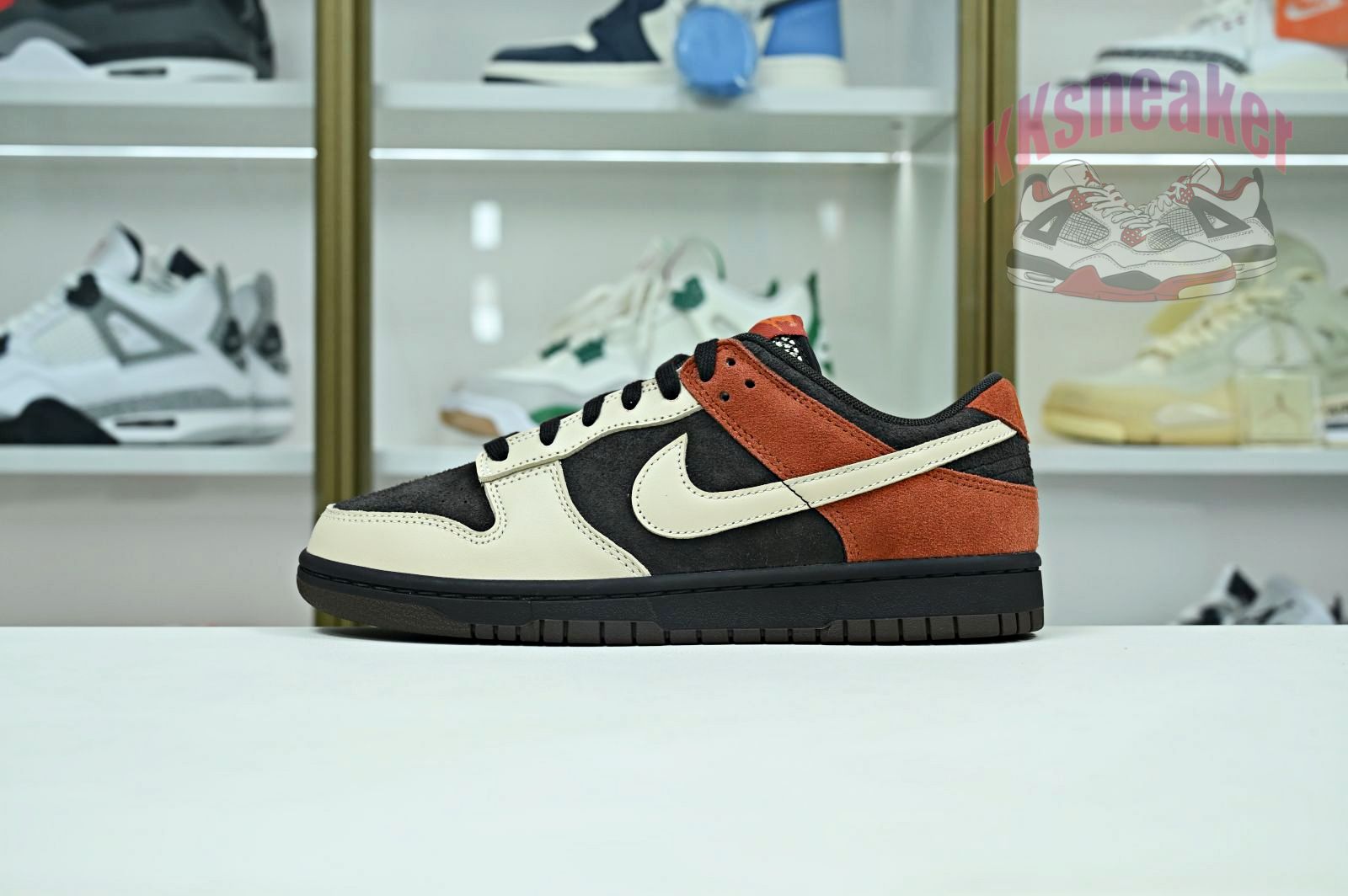 Nike Dunk Low