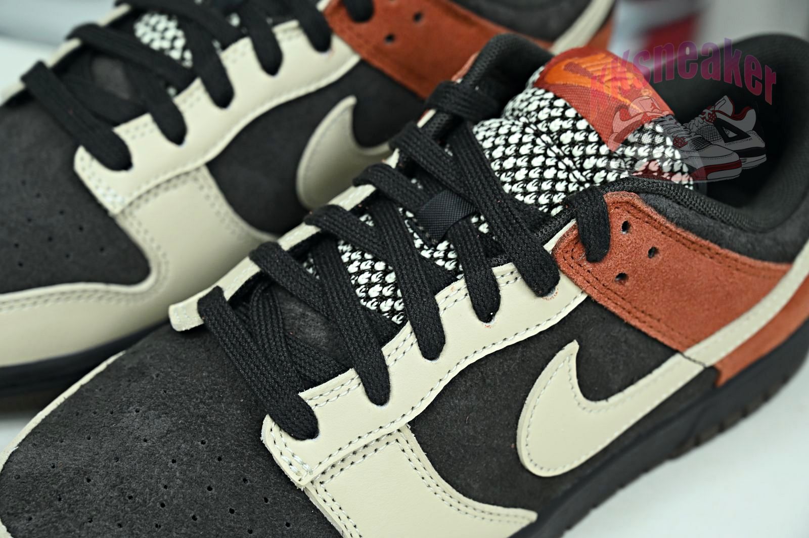 Nike Dunk Low