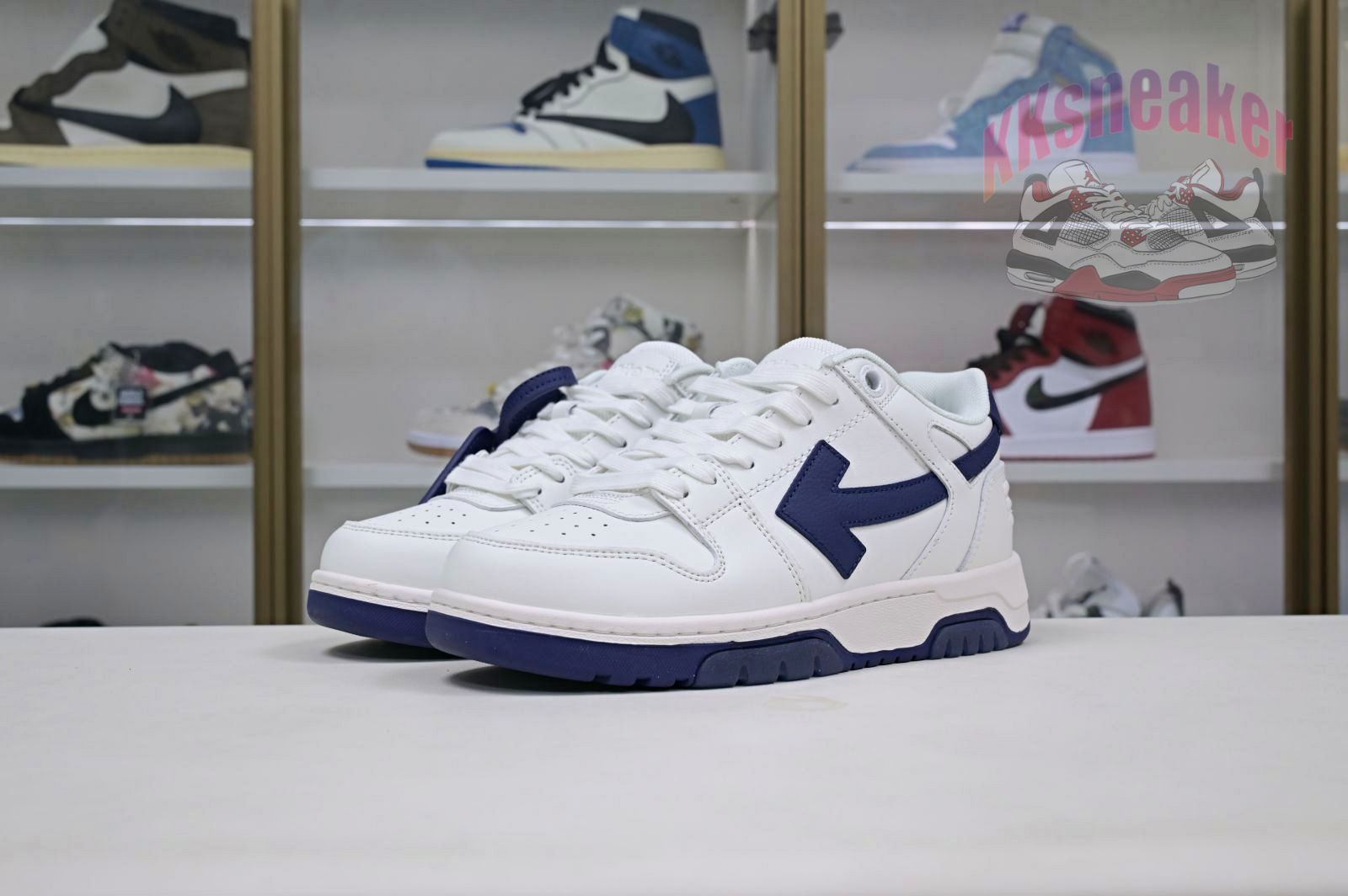 OFF-WHITE Ous Of Office