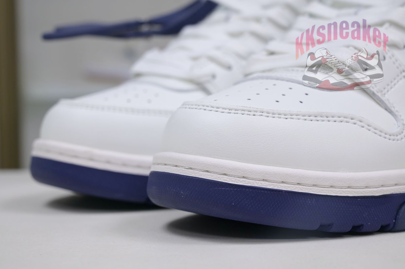 OFF-WHITE Ous Of Office