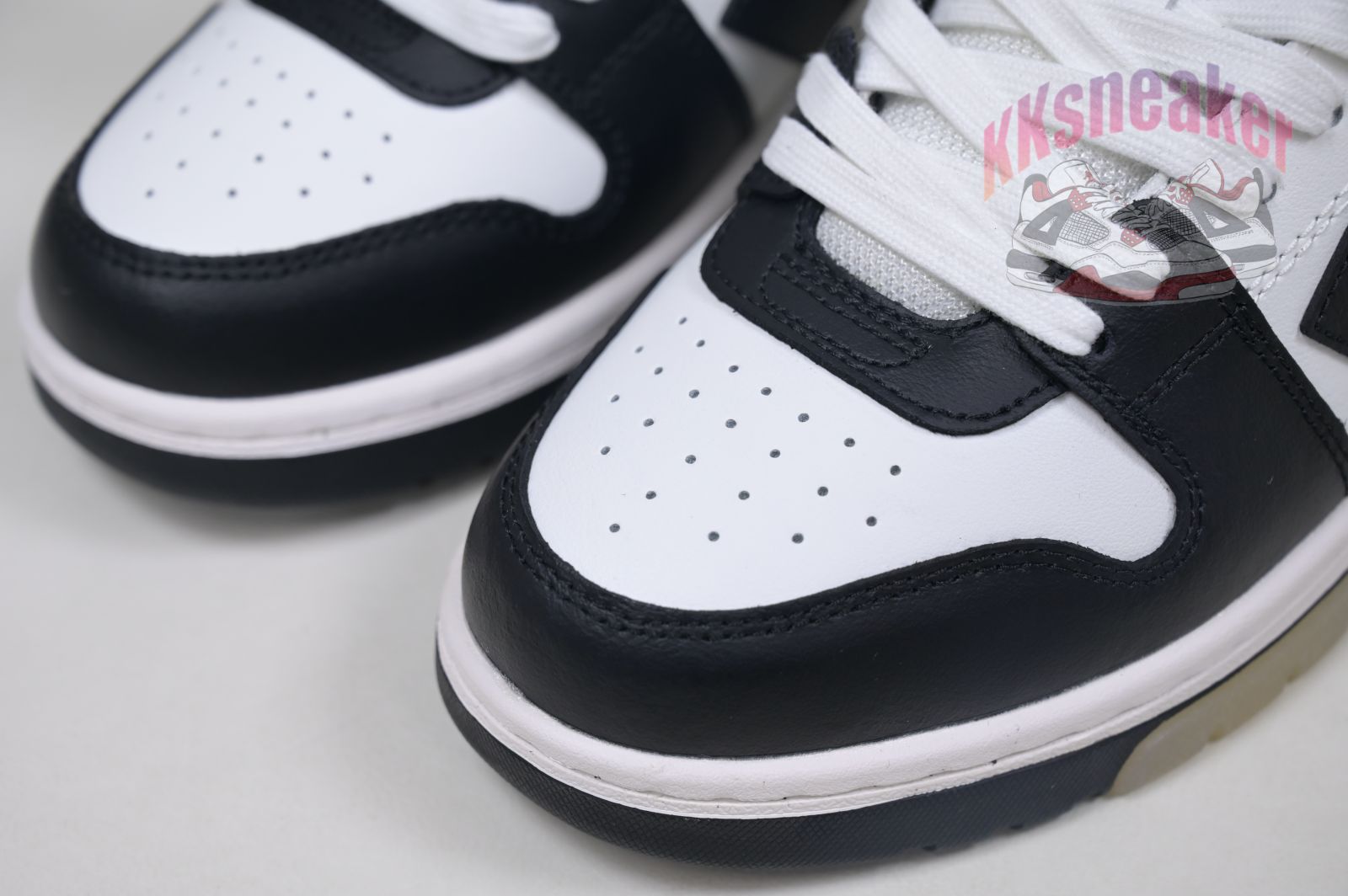 OFF-WHITE Ous Of Office