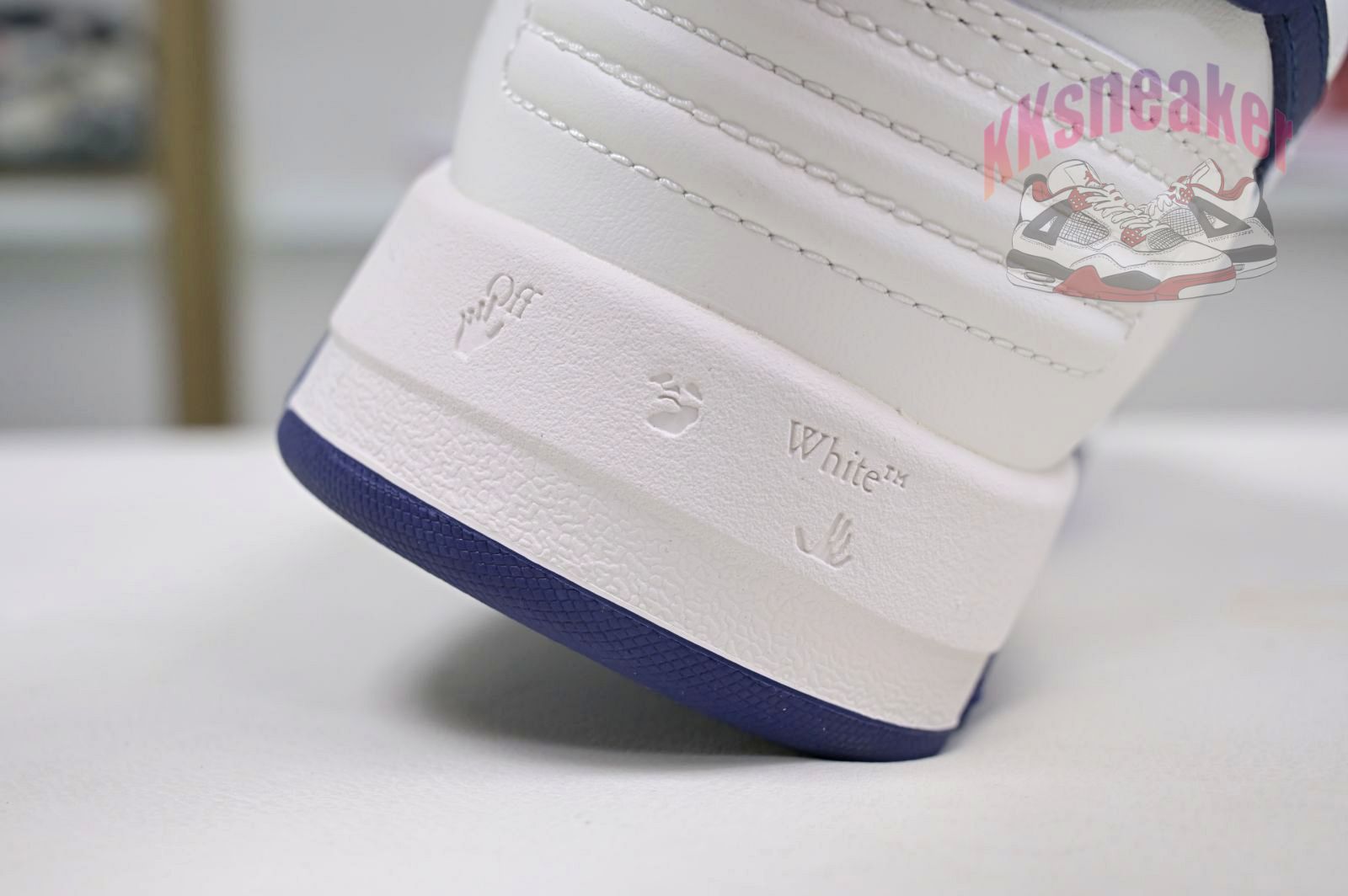 OFF-WHITE Ous Of Office