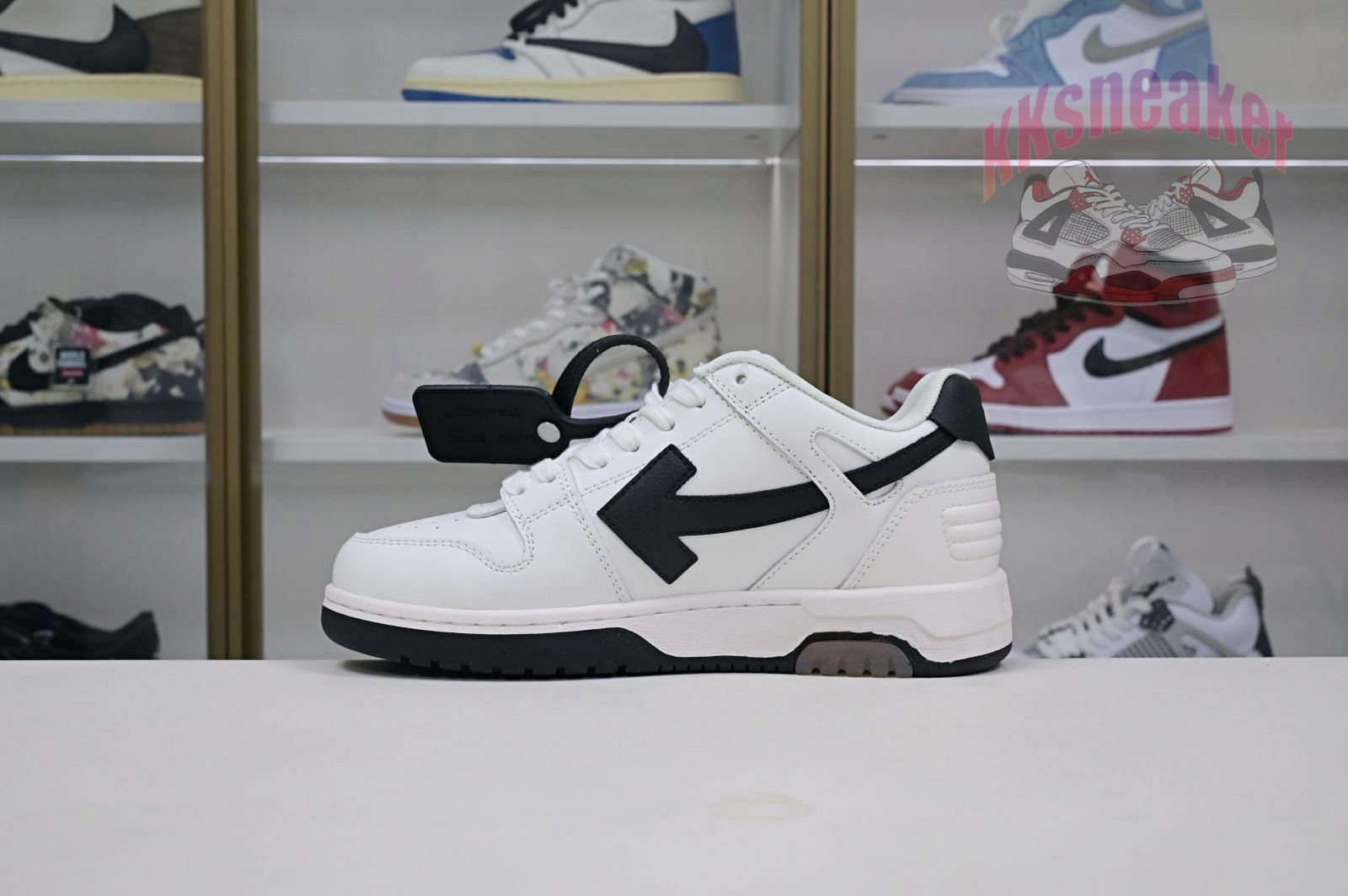 OFF-WHITE Ous Of Office