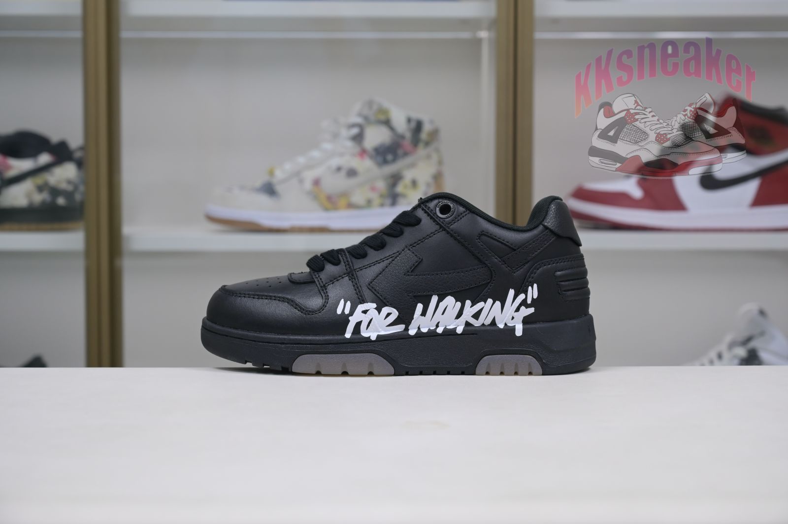 OFF-WHITE Ous Of Office