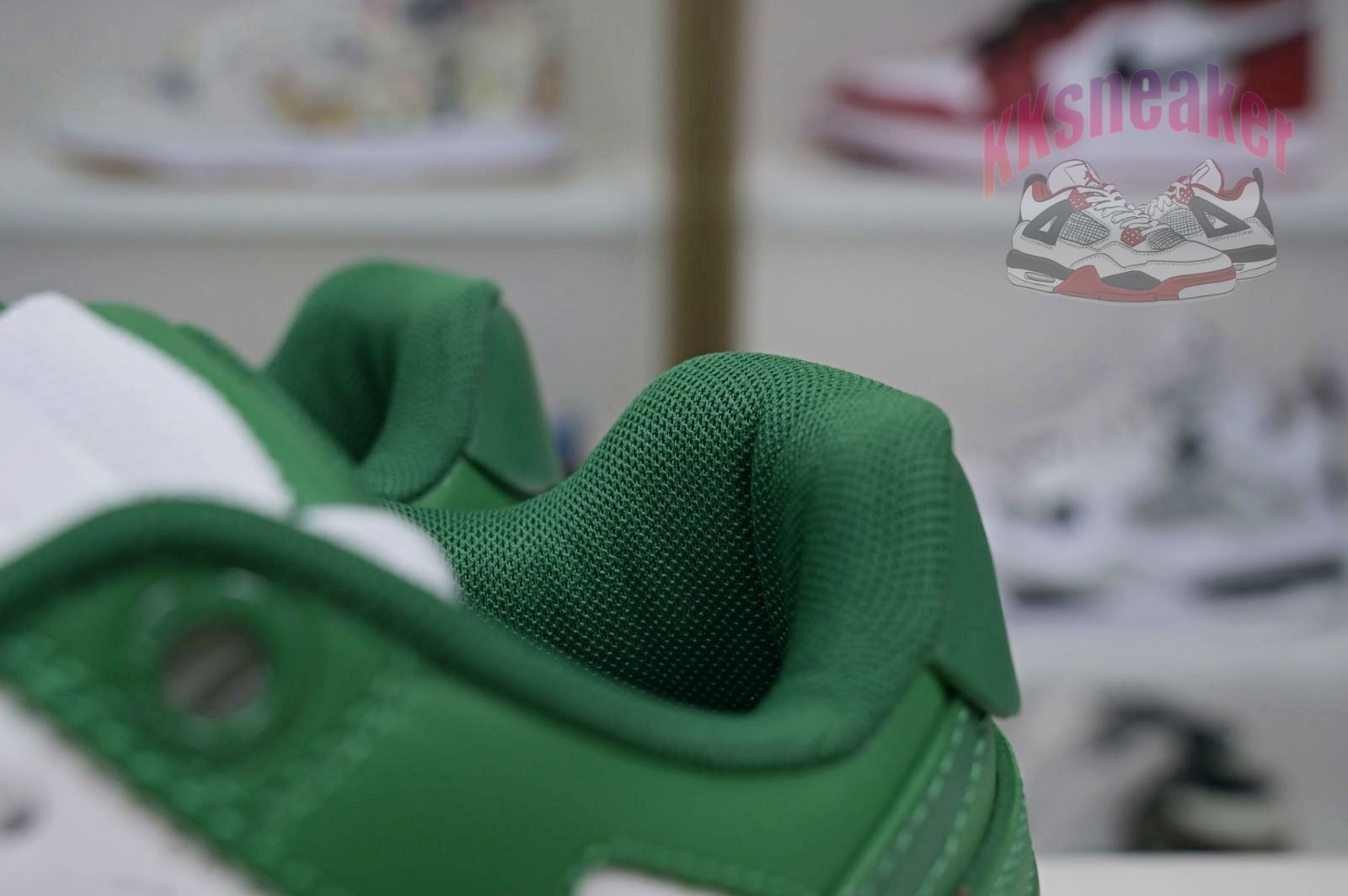 OFF-WHITE Ous Of Office