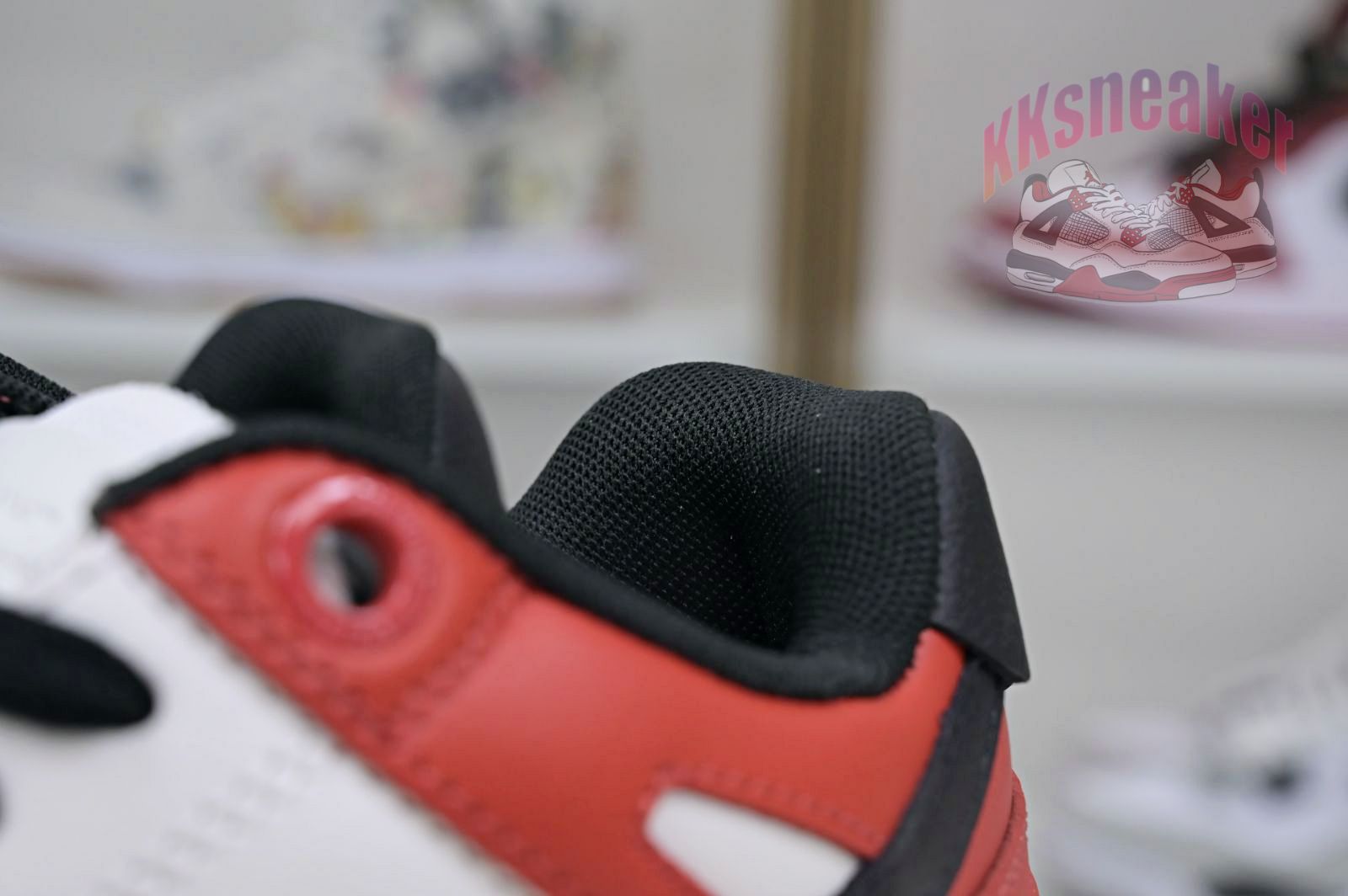 OFF-WHITE Ous Of Office