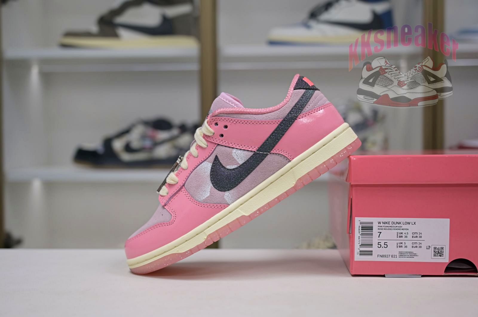 Nike Dunk Low