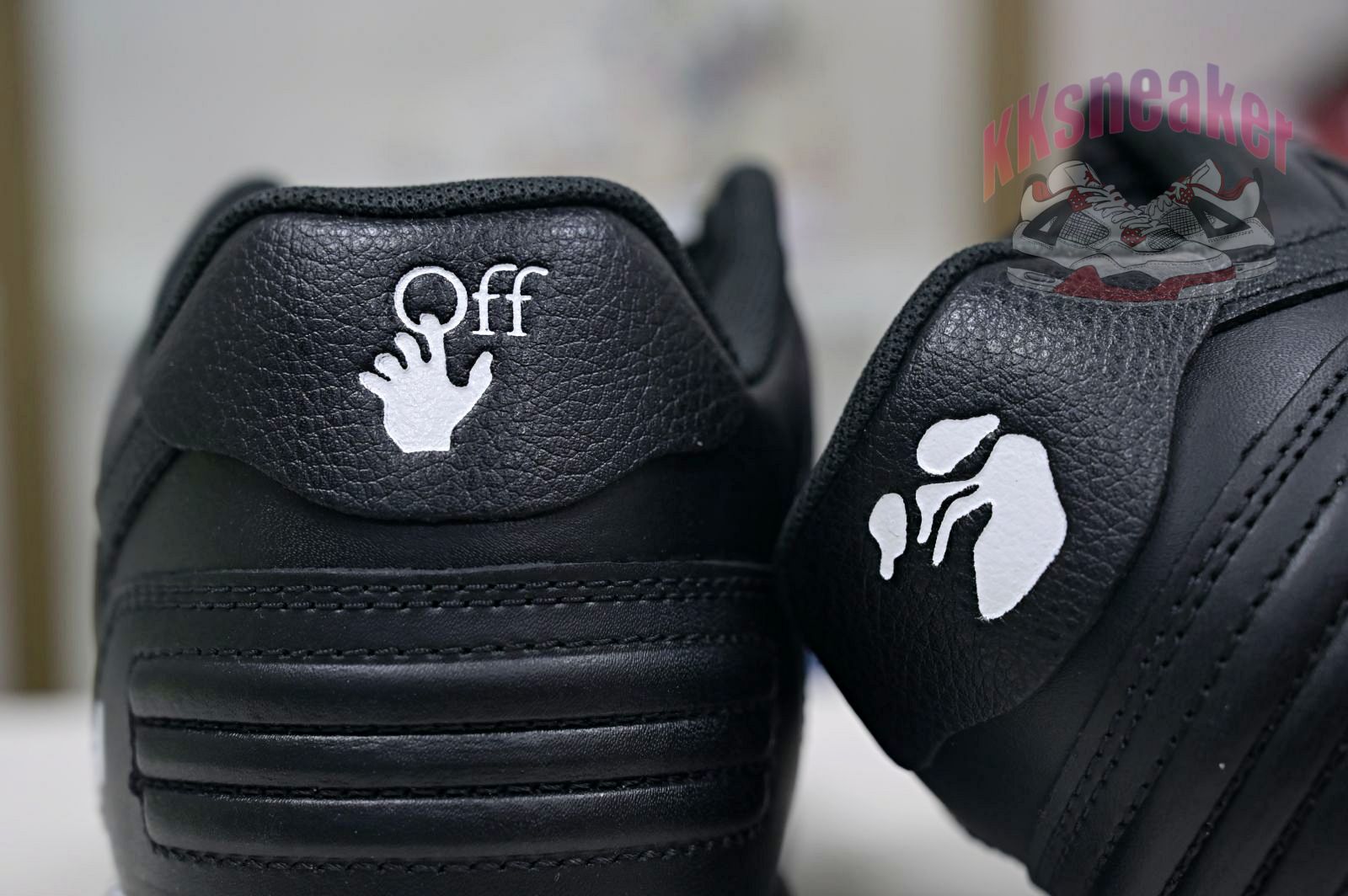 OFF-WHITE Ous Of Office