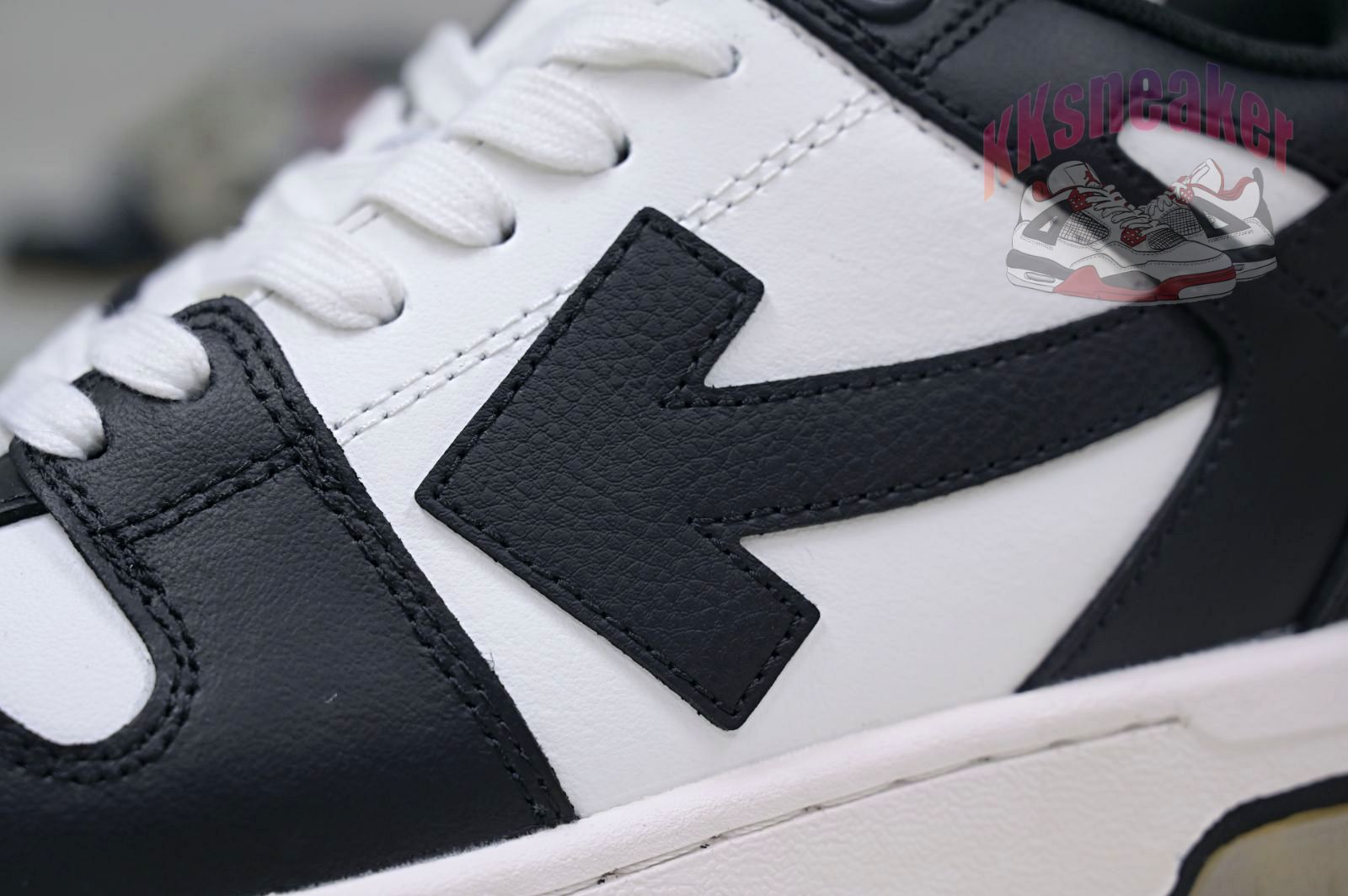 OFF-WHITE Ous Of Office