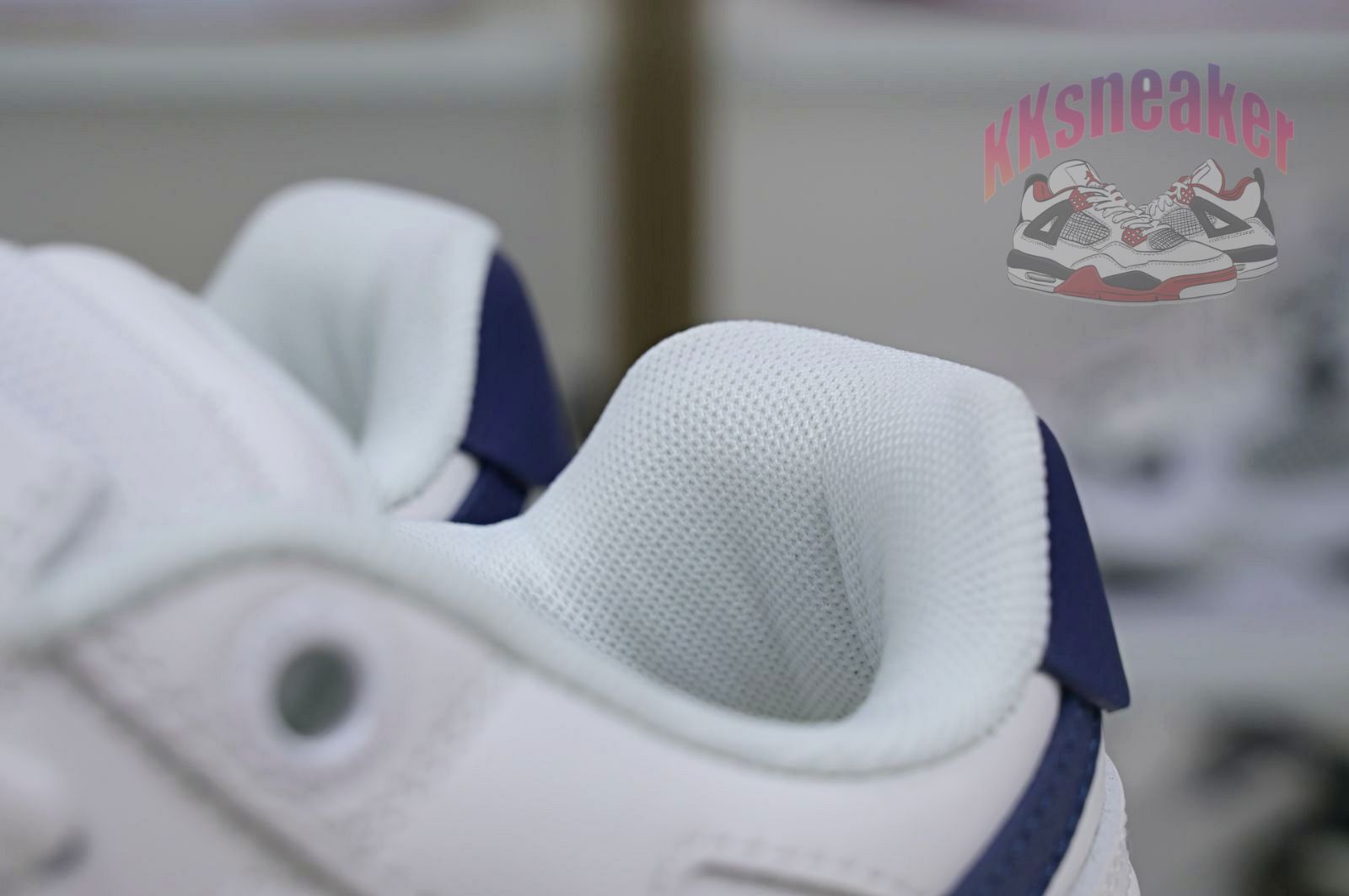 OFF-WHITE Ous Of Office