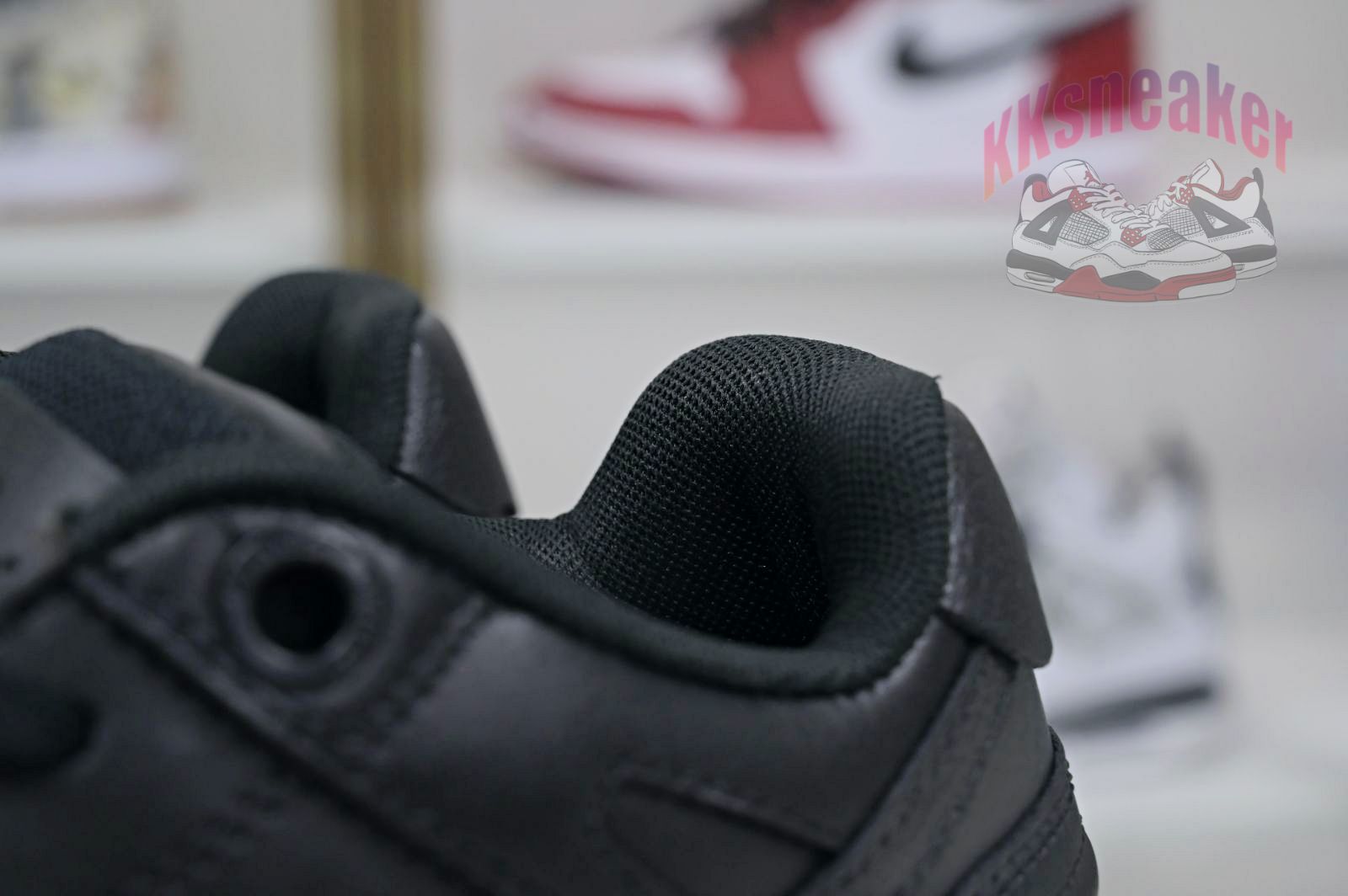 OFF-WHITE Ous Of Office