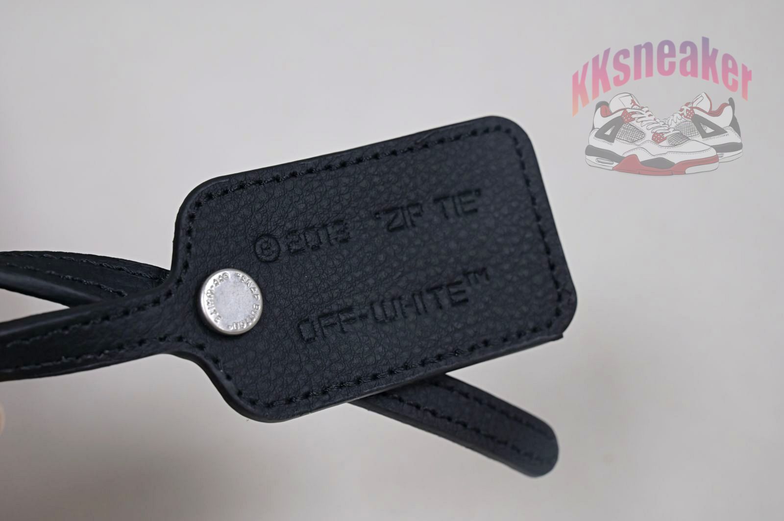 OFF-WHITE Ous Of Office