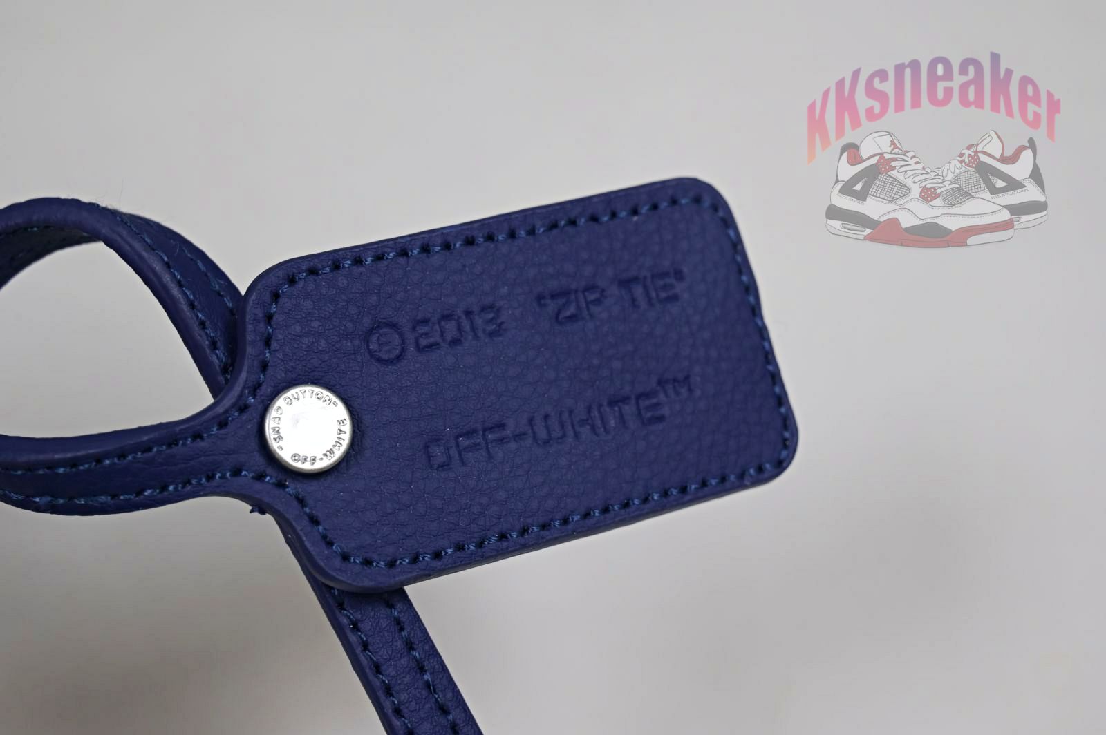 OFF-WHITE Ous Of Office