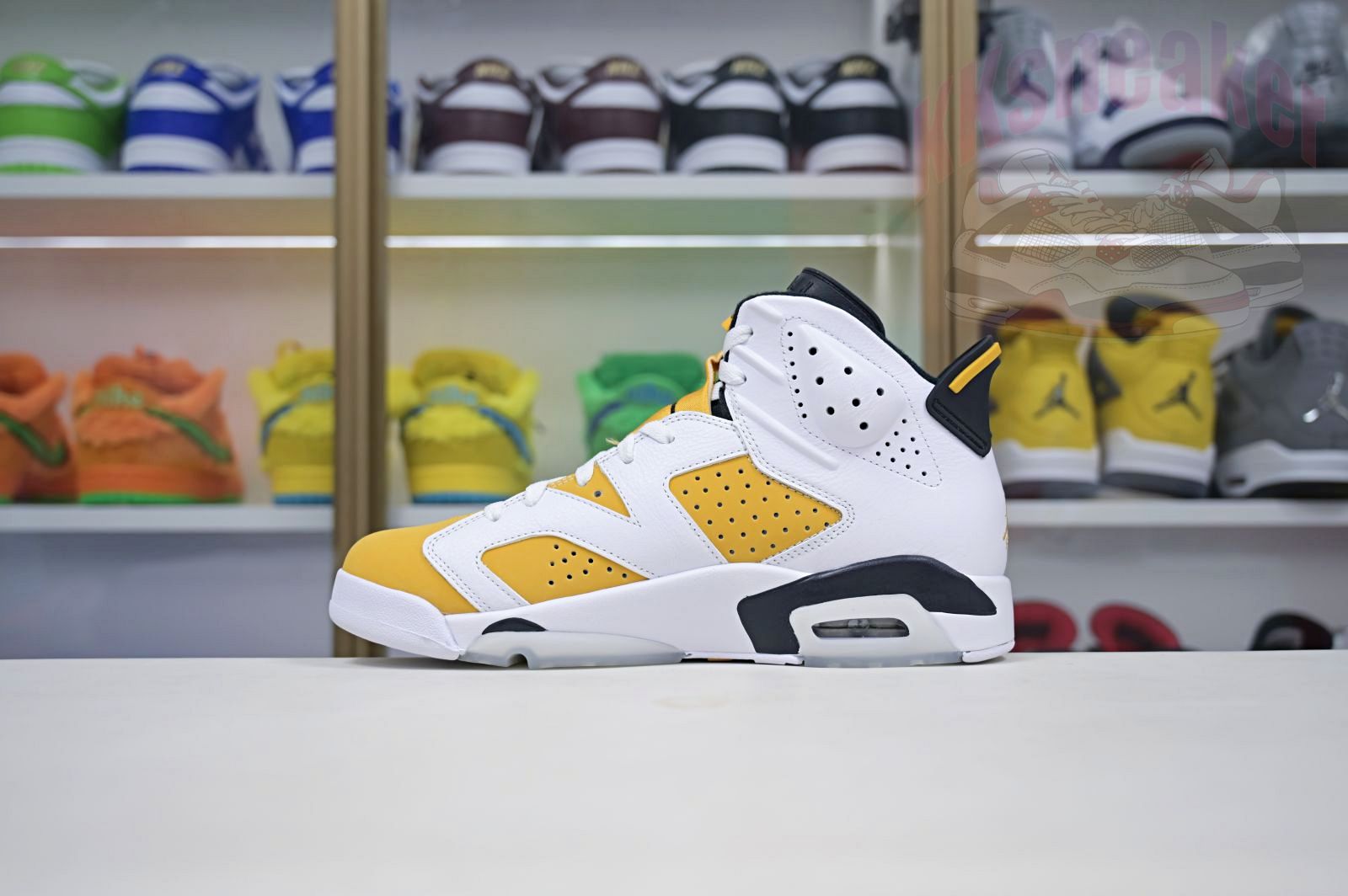 Air Jordan 6
