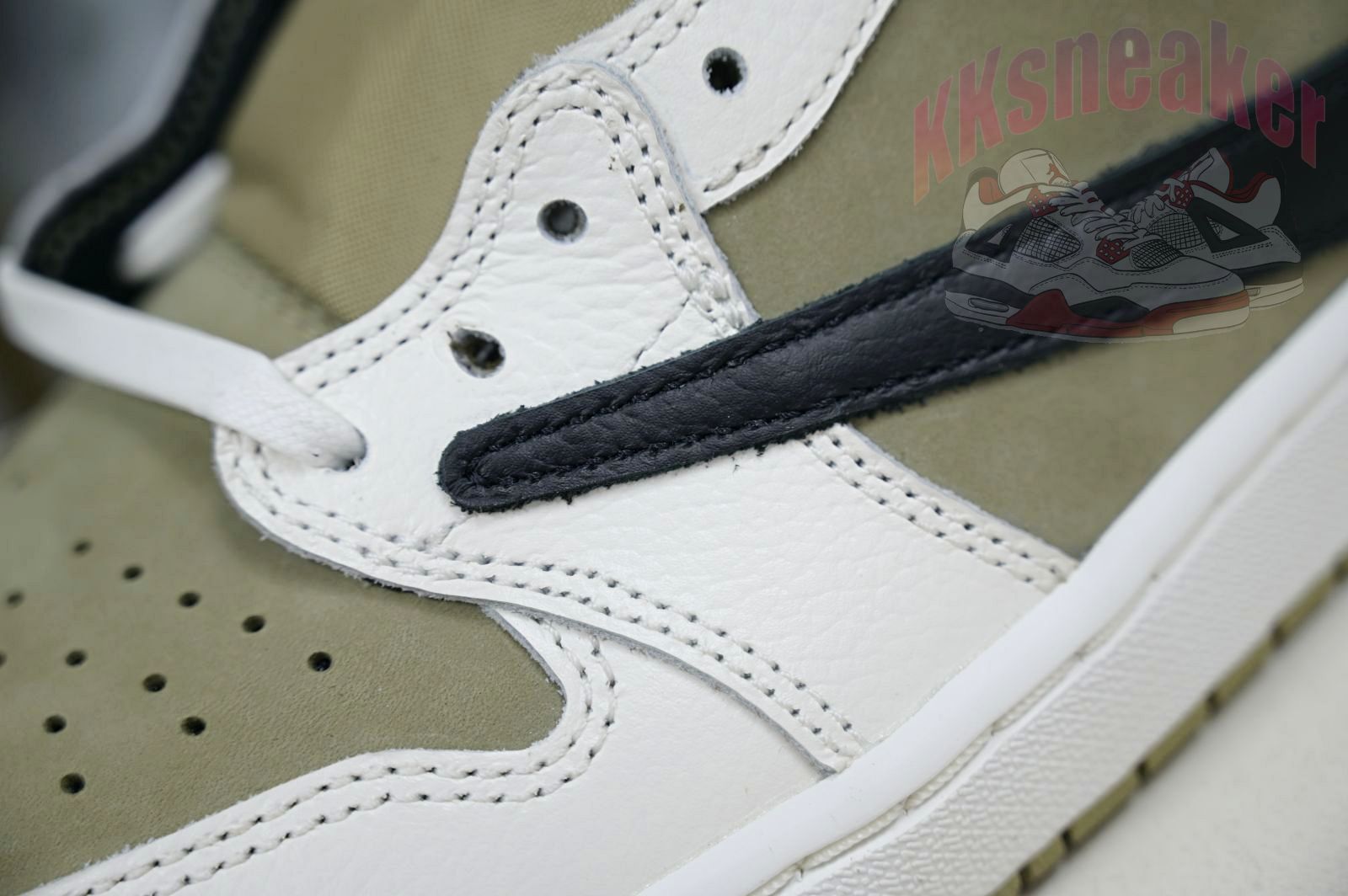 Travis Scott x Air Jordan 1  Low Golf 6.0