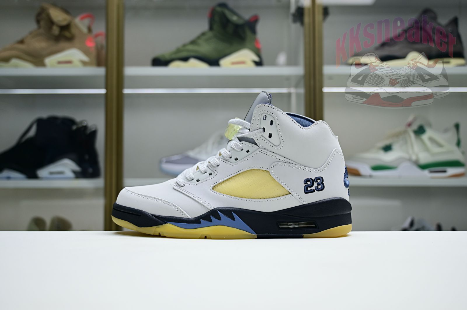 A MA MANIÉRE x Air Jordan 5